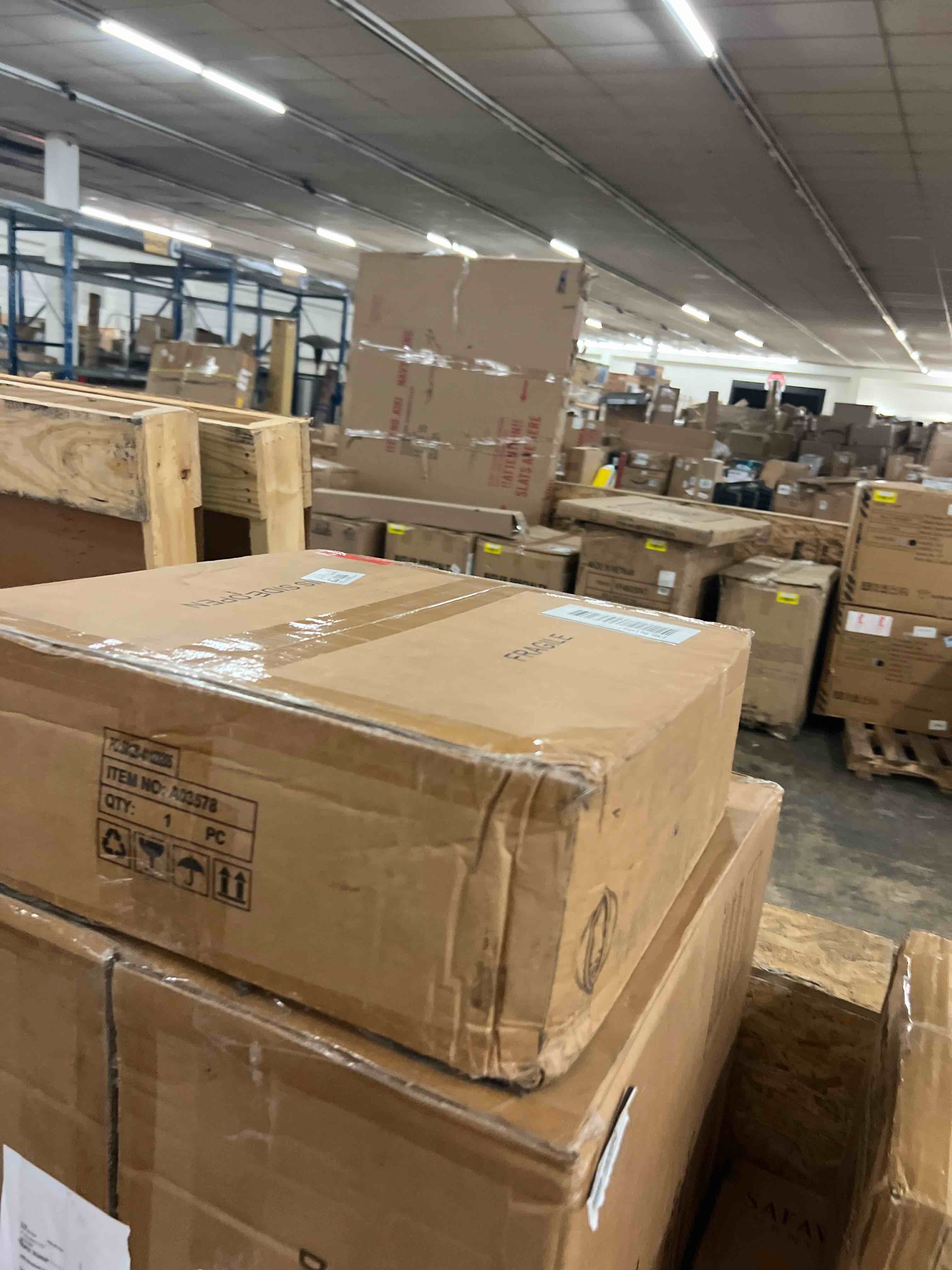 https://s3.amazonaws.com/lotting-images-prod/phillipi/GRA1902493_1757621752501.jpeg