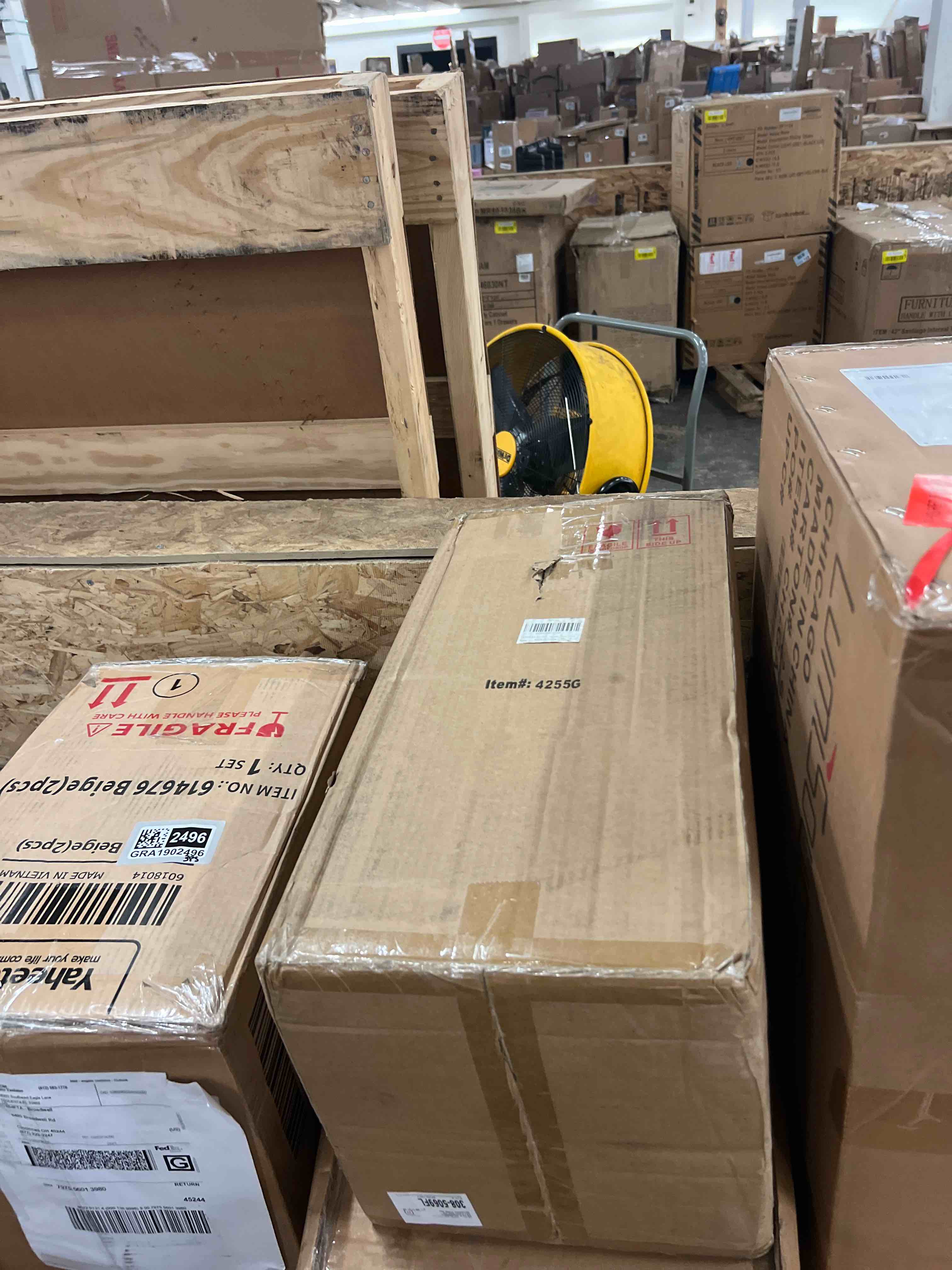 https://s3.amazonaws.com/lotting-images-prod/phillipi/GRA1902494_1757621644180.jpeg