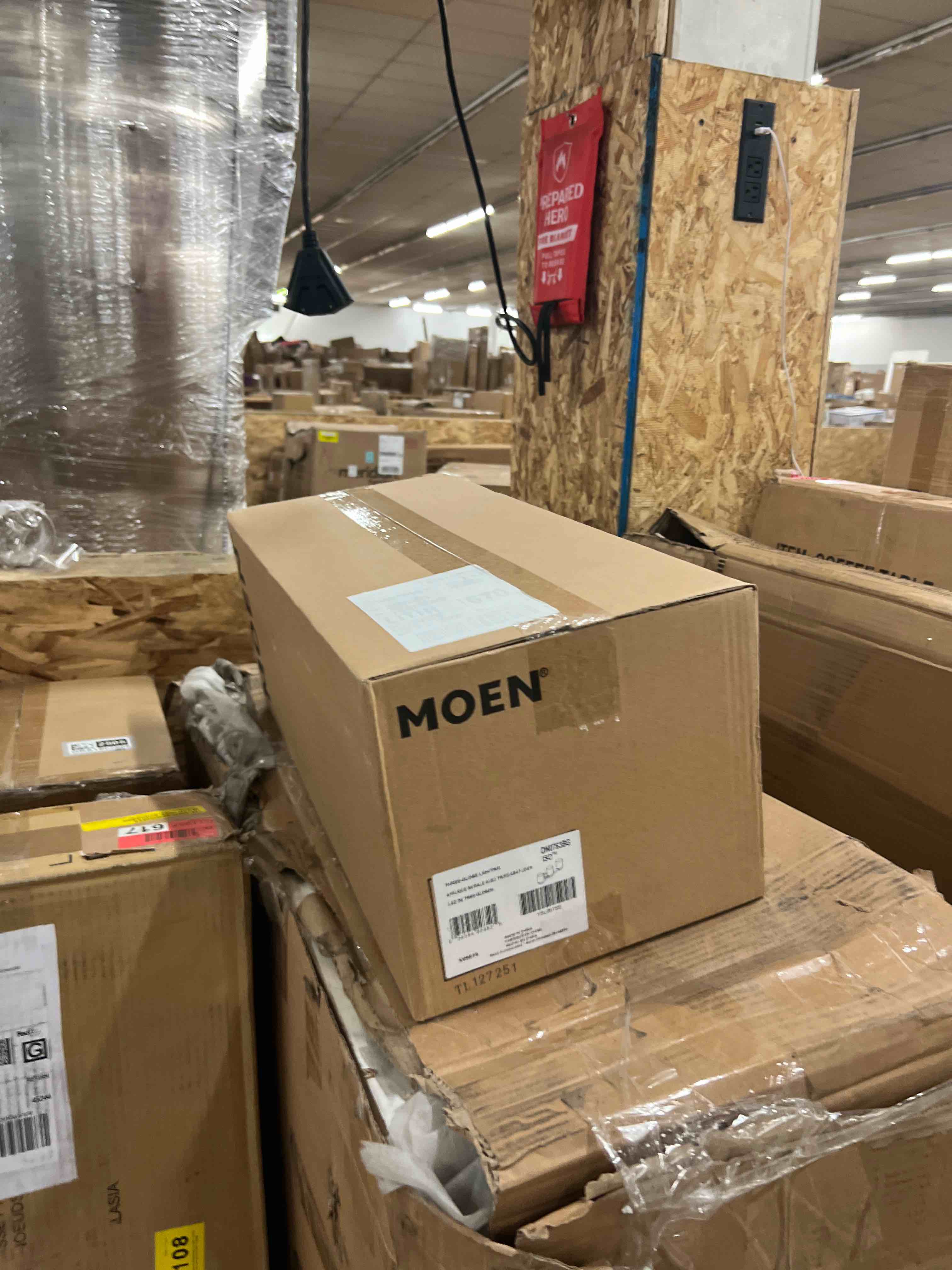 https://s3.amazonaws.com/lotting-images-prod/phillipi/GRA1902501_1757620885707.jpeg