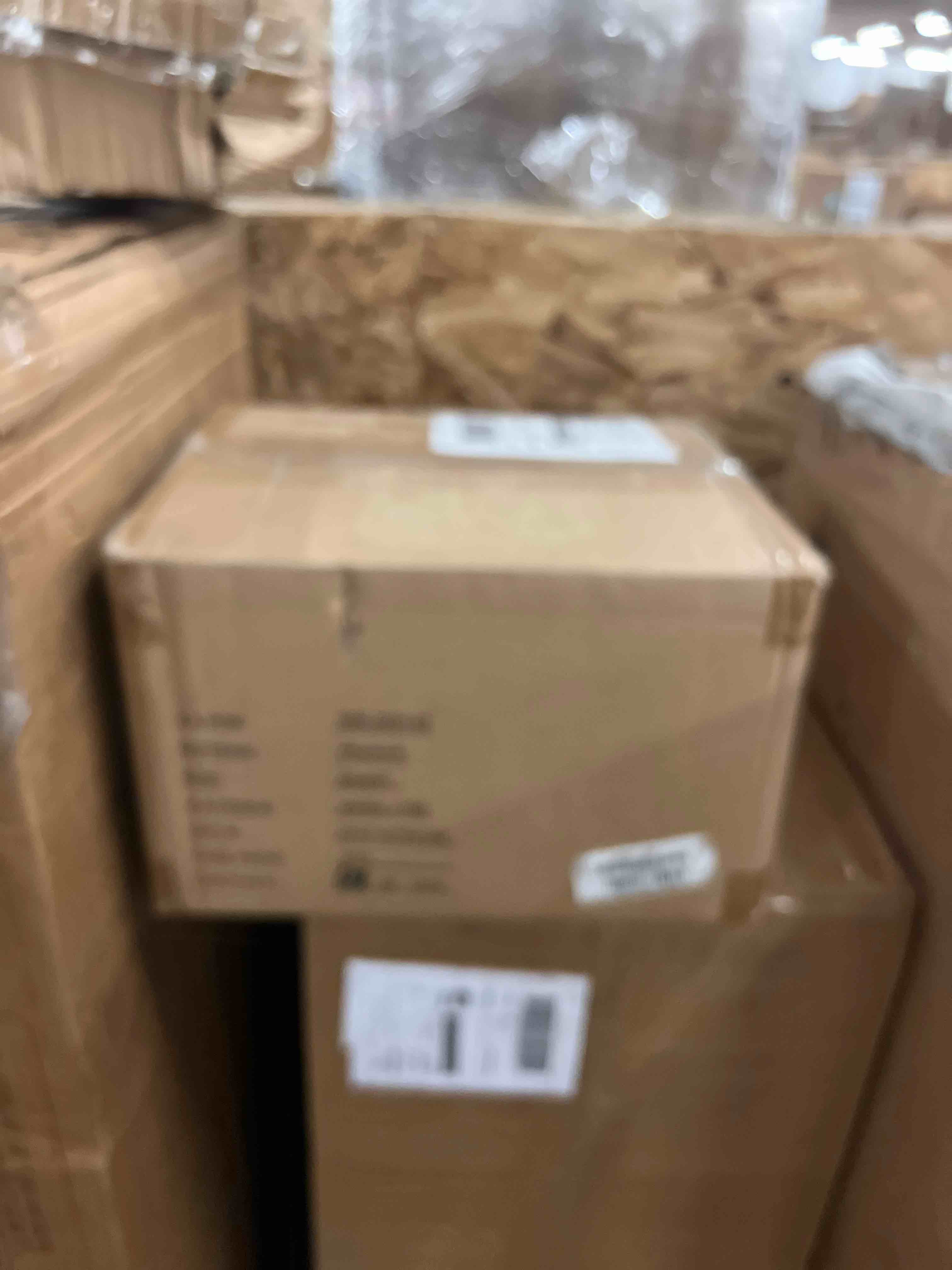 https://s3.amazonaws.com/lotting-images-prod/phillipi/GRA1902508_1757619910471.jpeg