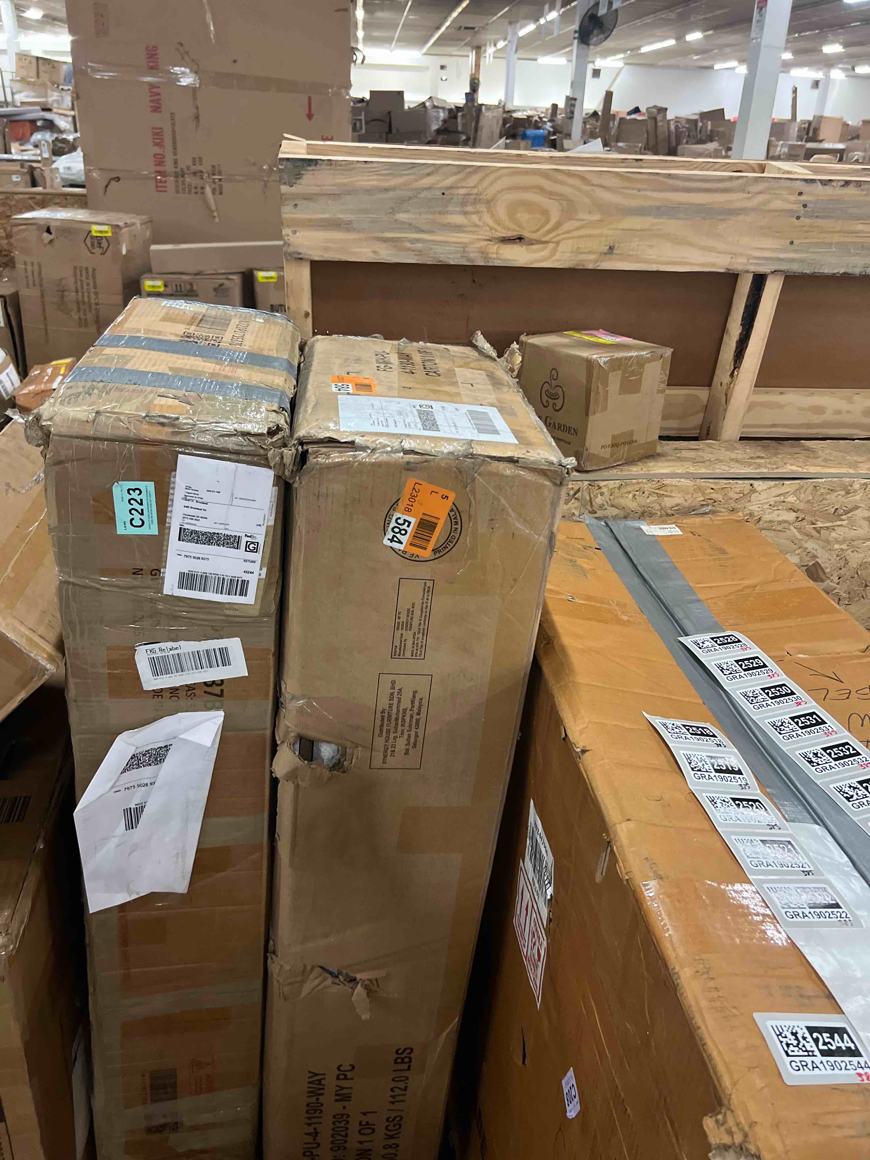 https://s3.amazonaws.com/lotting-images-prod/phillipi/GRA1902521_1757630010747.jpeg