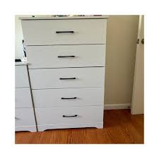 Arkia 5 Drawer 31.5" W Dresser White 