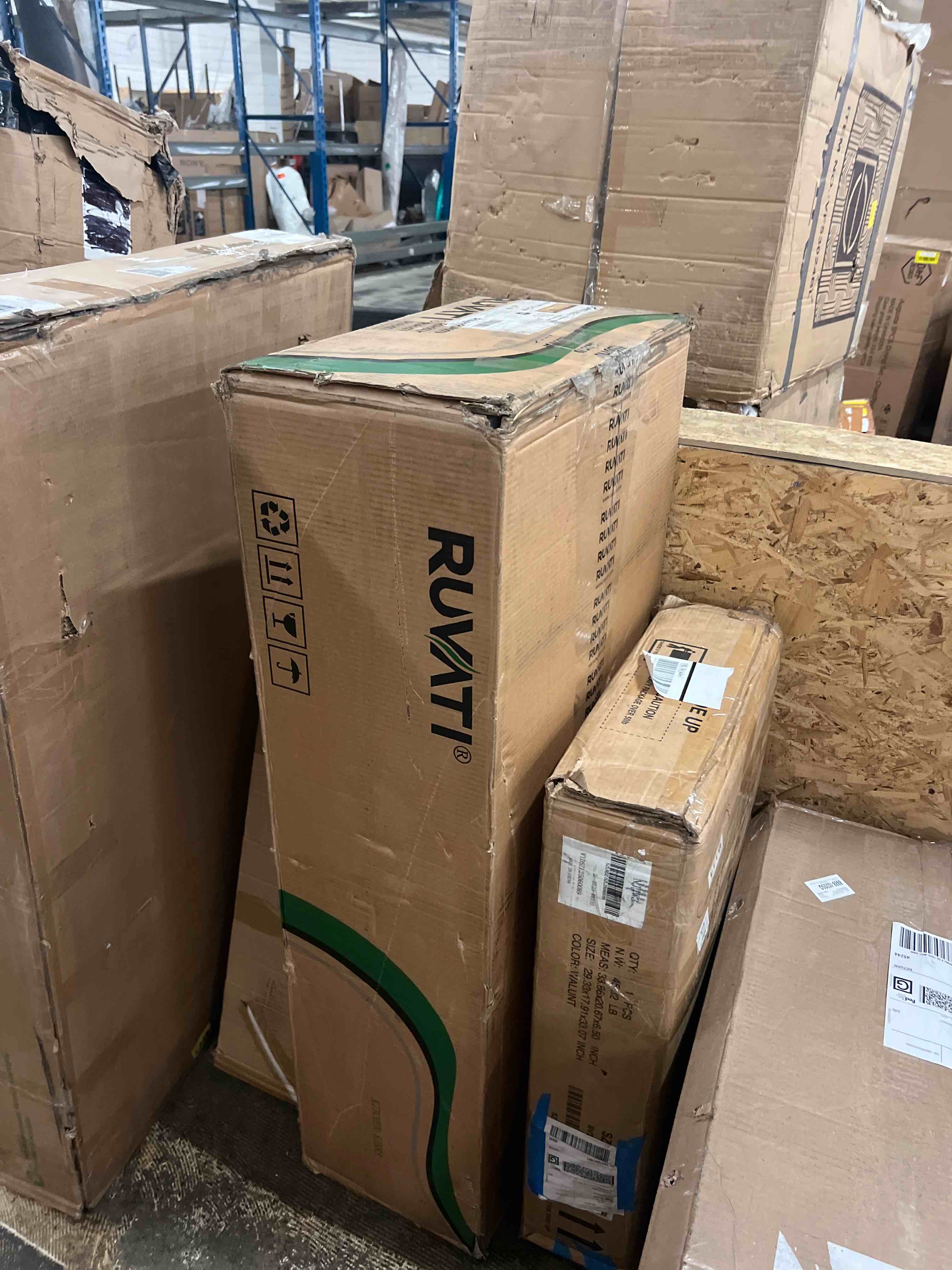 https://s3.amazonaws.com/lotting-images-prod/phillipi/GRA1902541_1757631316839.jpeg