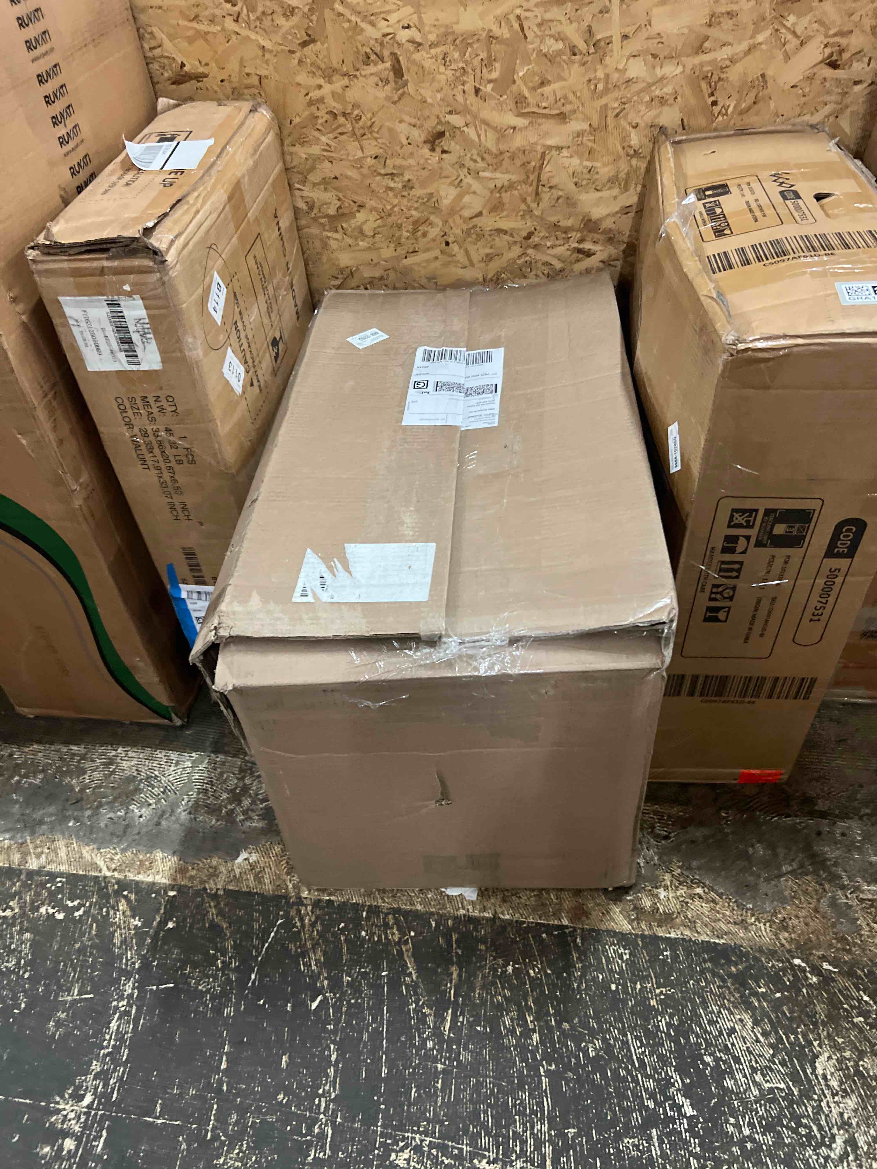 https://s3.amazonaws.com/lotting-images-prod/phillipi/GRA1902542_1757631194537.jpeg