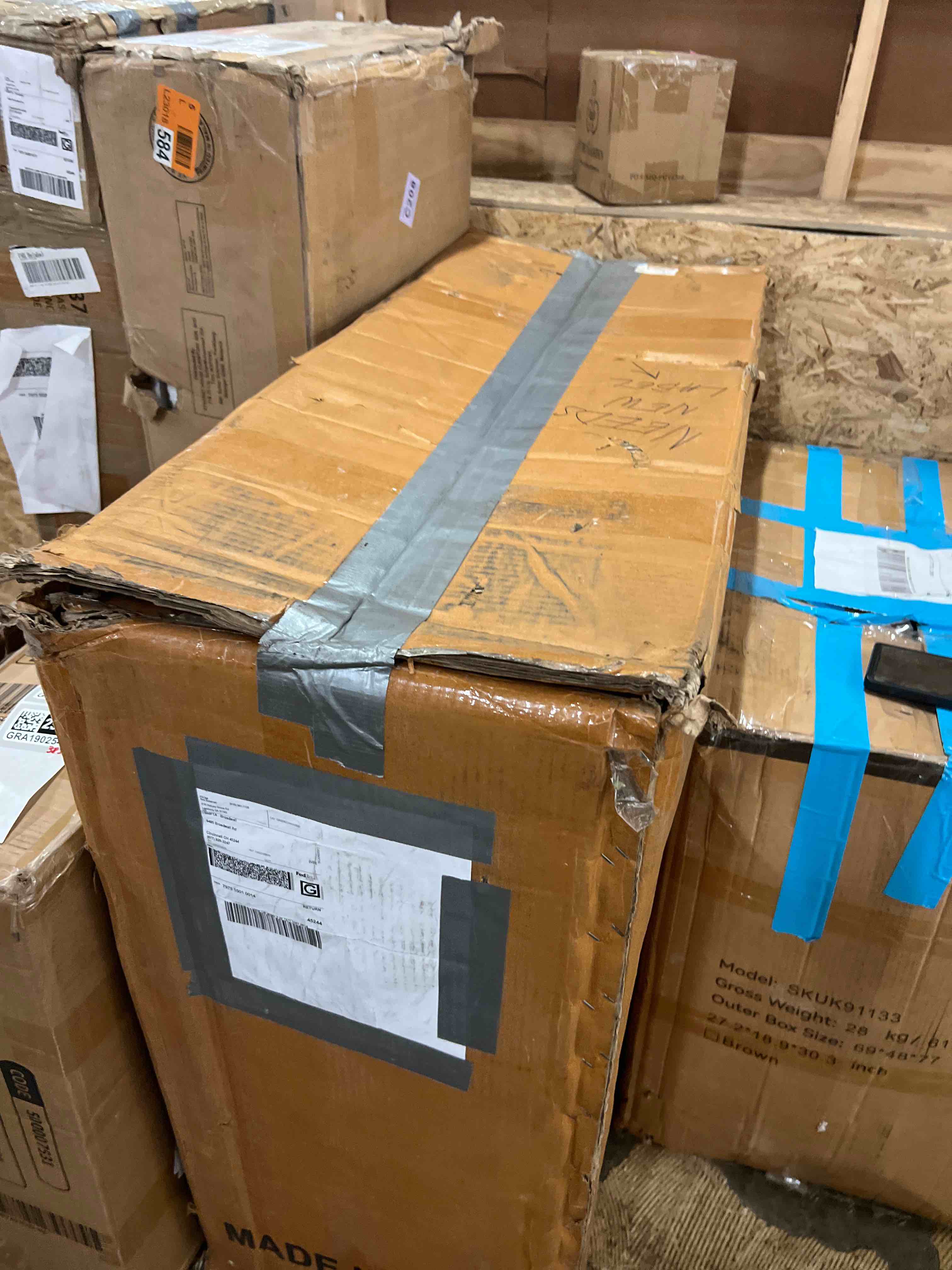 https://s3.amazonaws.com/lotting-images-prod/phillipi/GRA1902544_1757622775598.jpeg