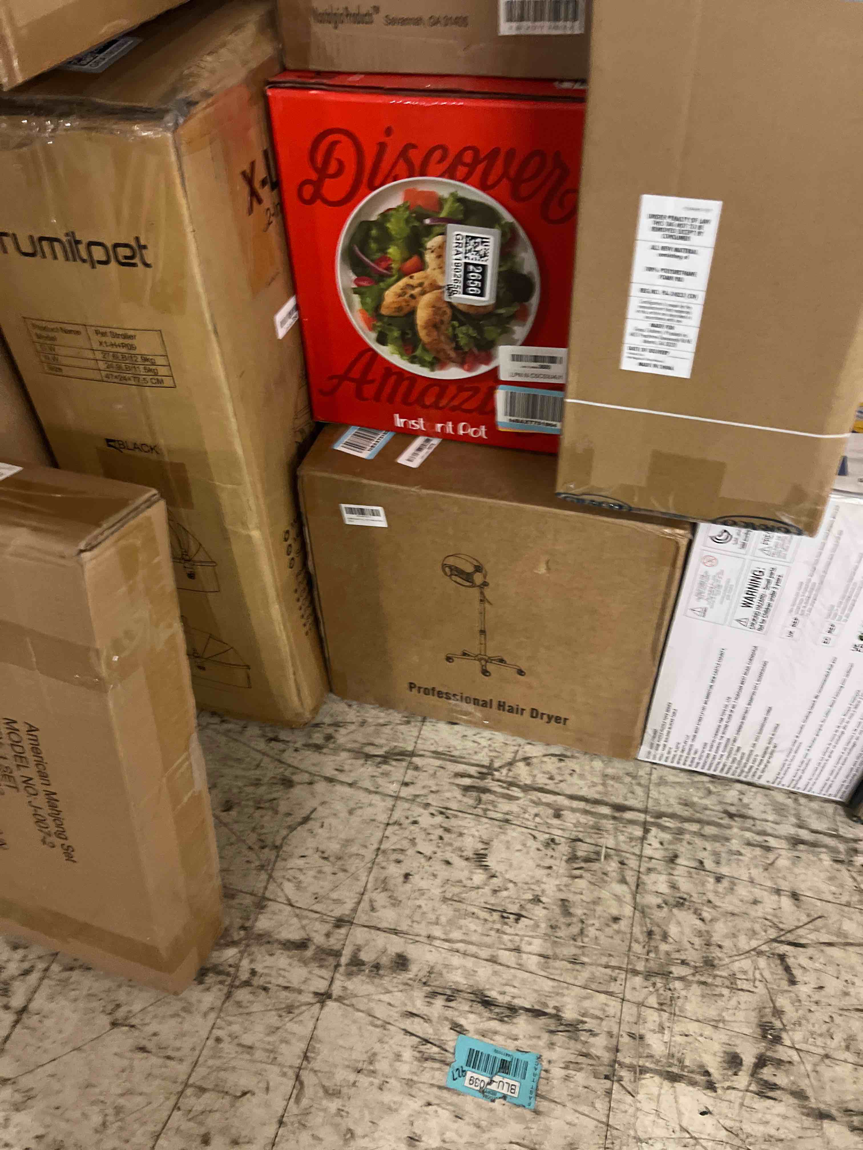 https://s3.amazonaws.com/lotting-images-prod/phillipi/GRA1902652_1758204799388.jpeg