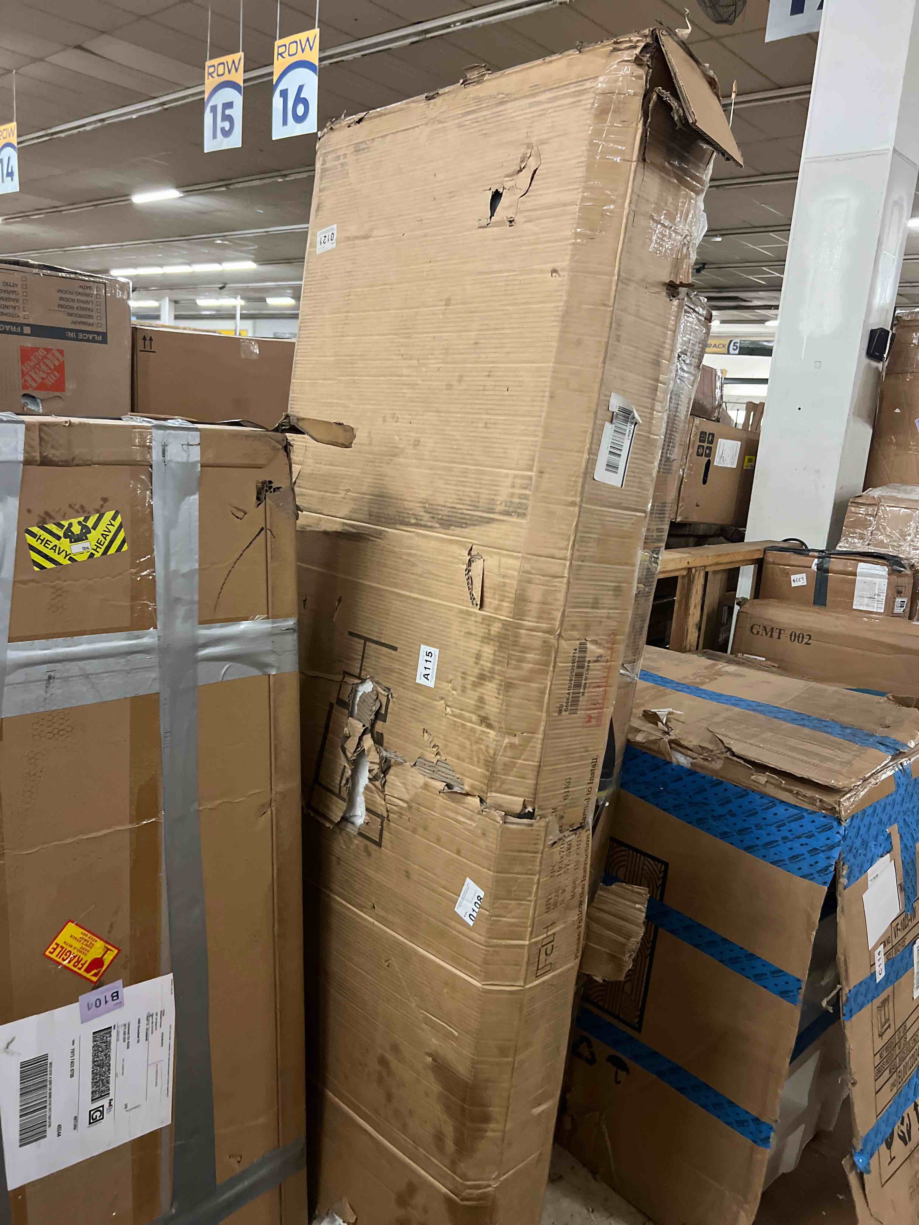 https://s3.amazonaws.com/lotting-images-prod/phillipi/GRA1902705_1758056750159.jpeg