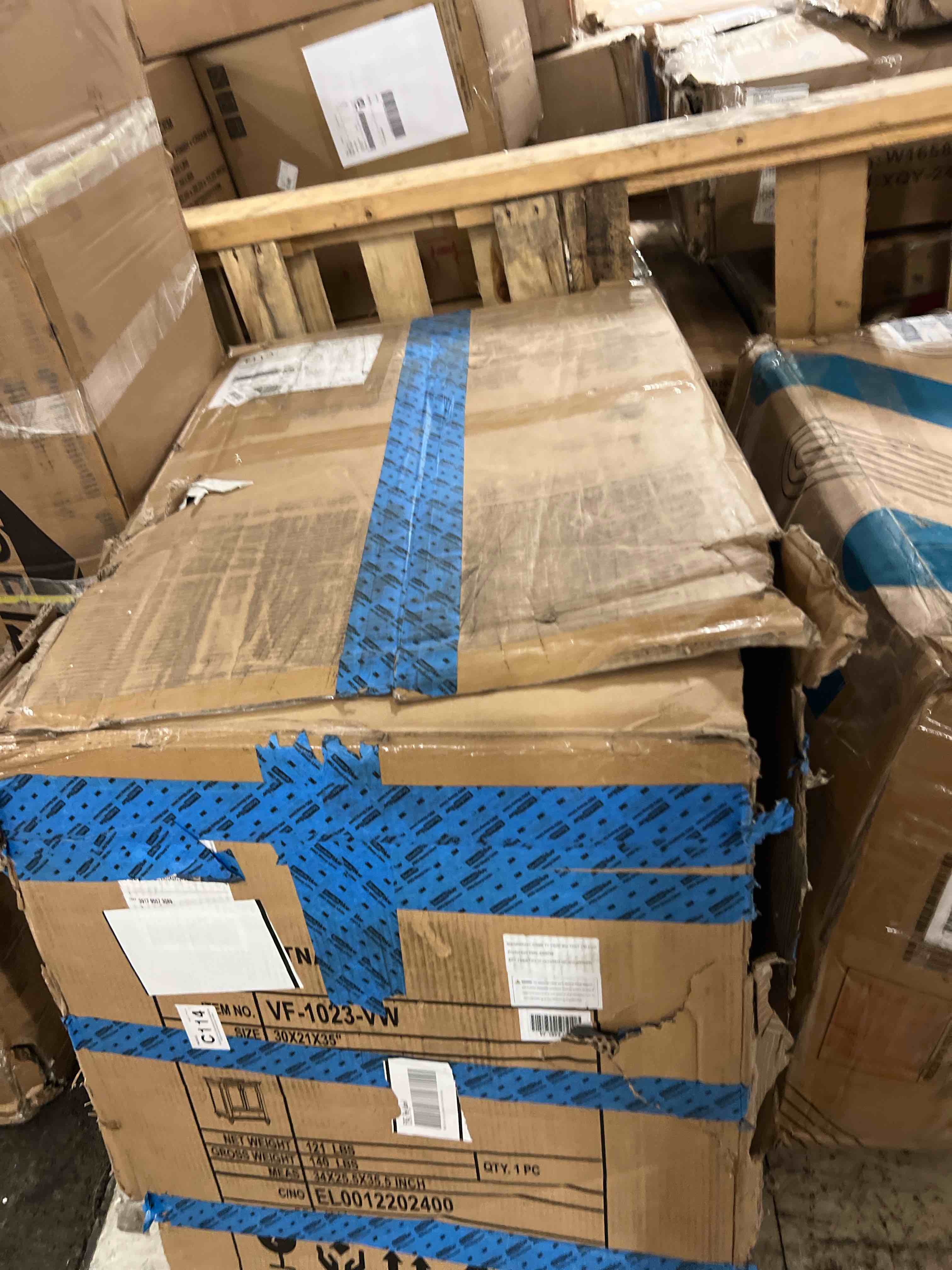 https://s3.amazonaws.com/lotting-images-prod/phillipi/GRA1902707_1758056873243.jpeg