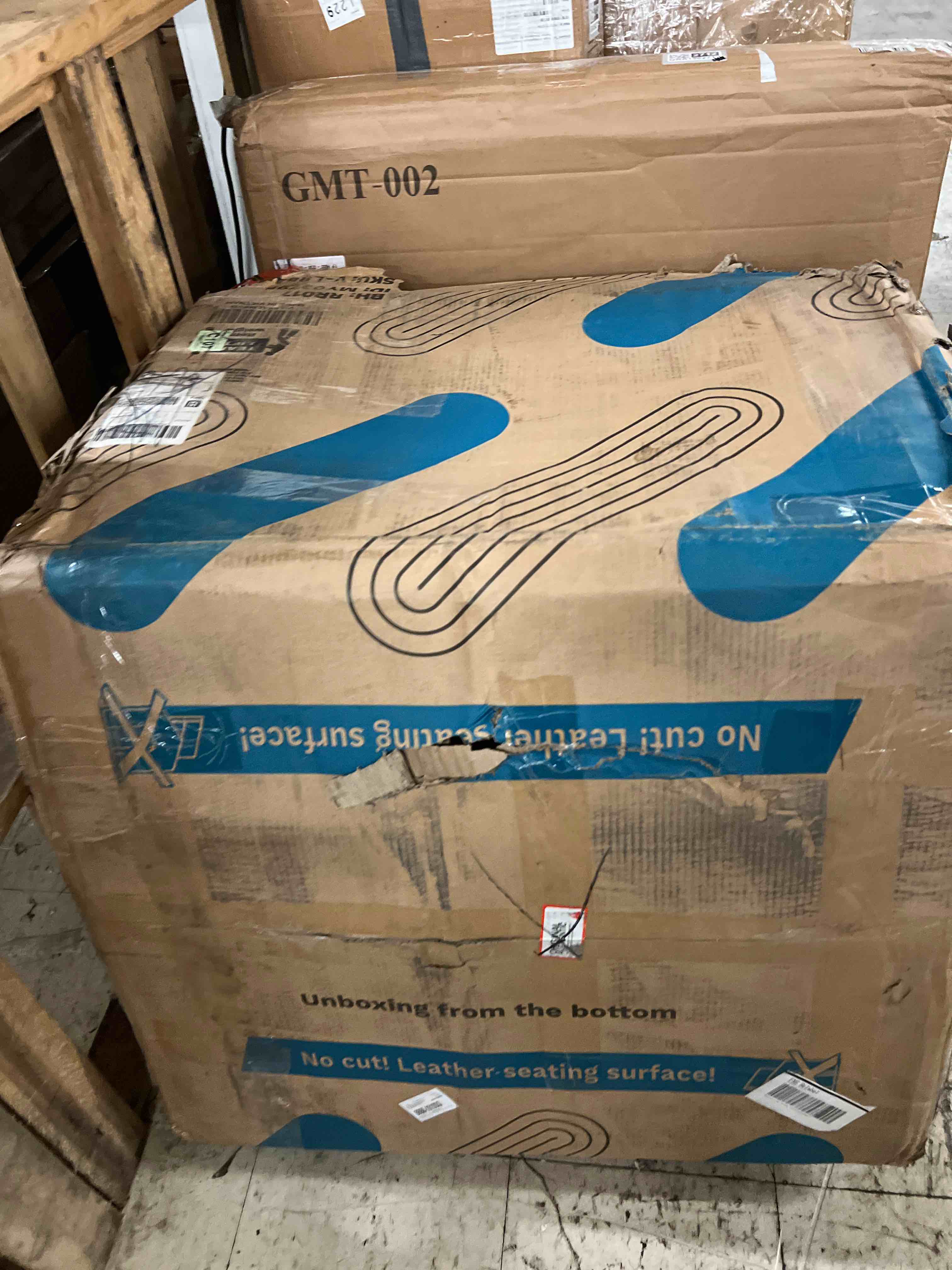 https://s3.amazonaws.com/lotting-images-prod/phillipi/GRA1902711_1758055702604.jpeg