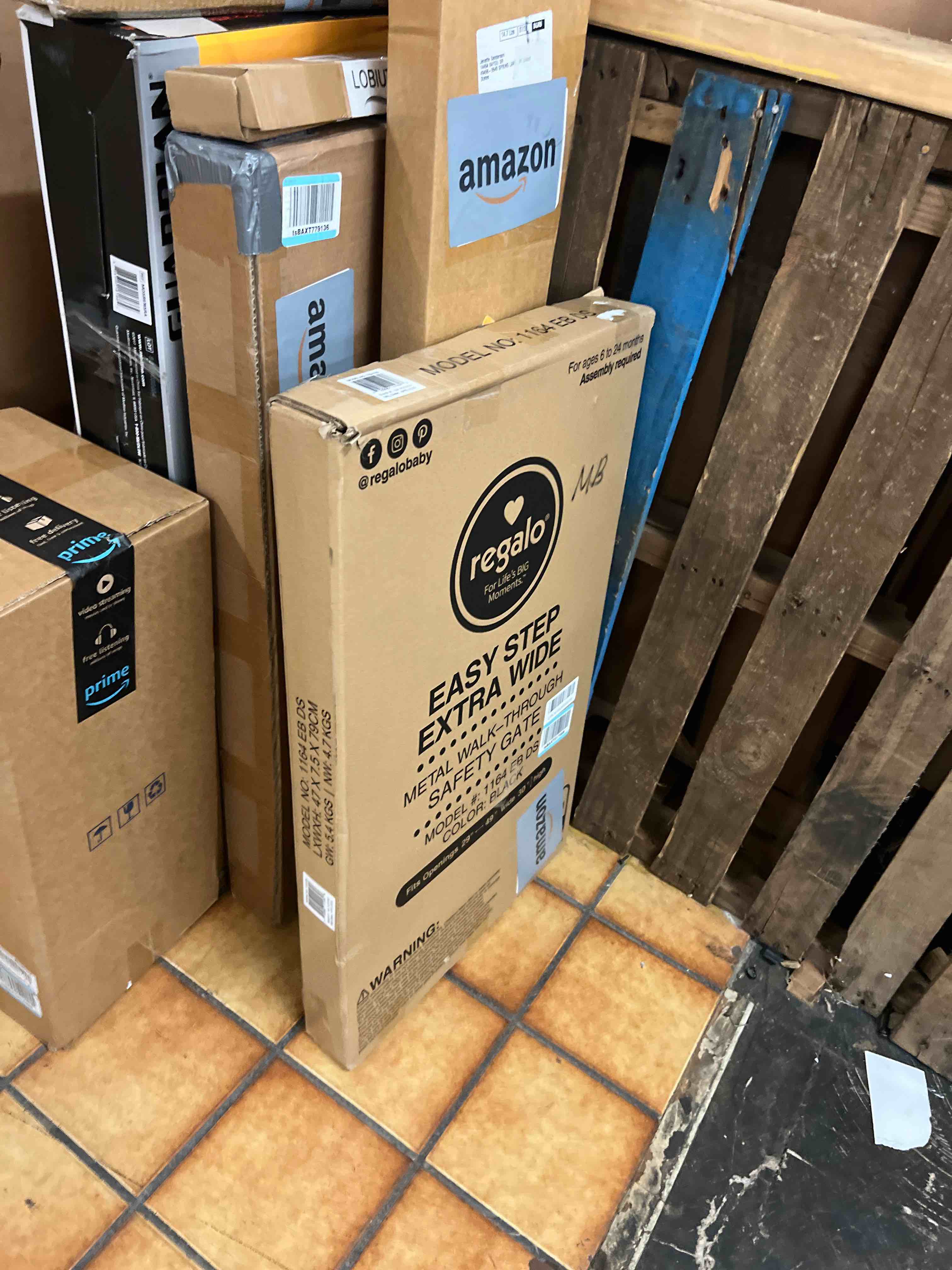 https://s3.amazonaws.com/lotting-images-prod/phillipi/GRA1902739_1758239274171.jpeg