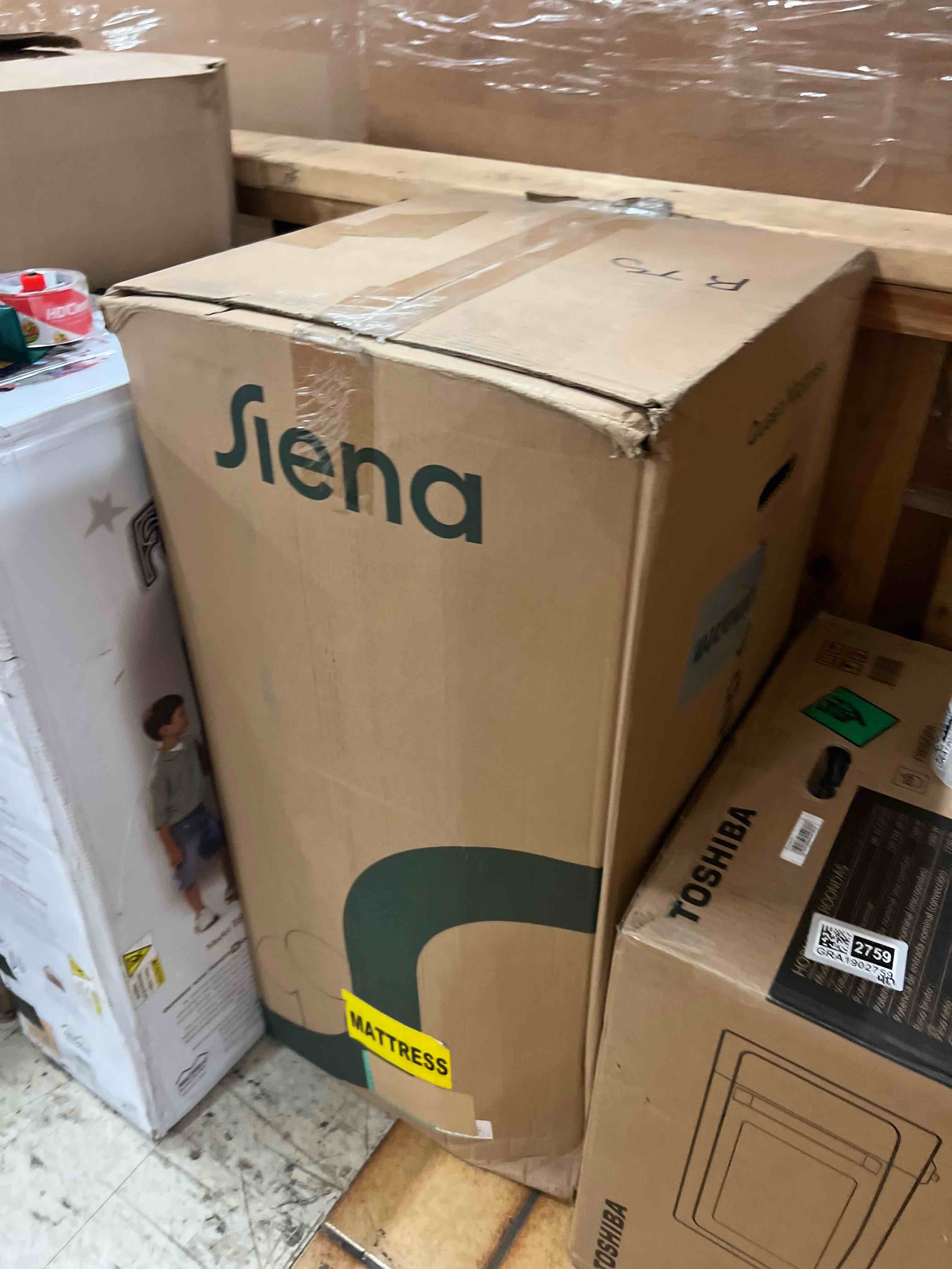 https://s3.amazonaws.com/lotting-images-prod/phillipi/GRA1902758_1758232834831.jpeg