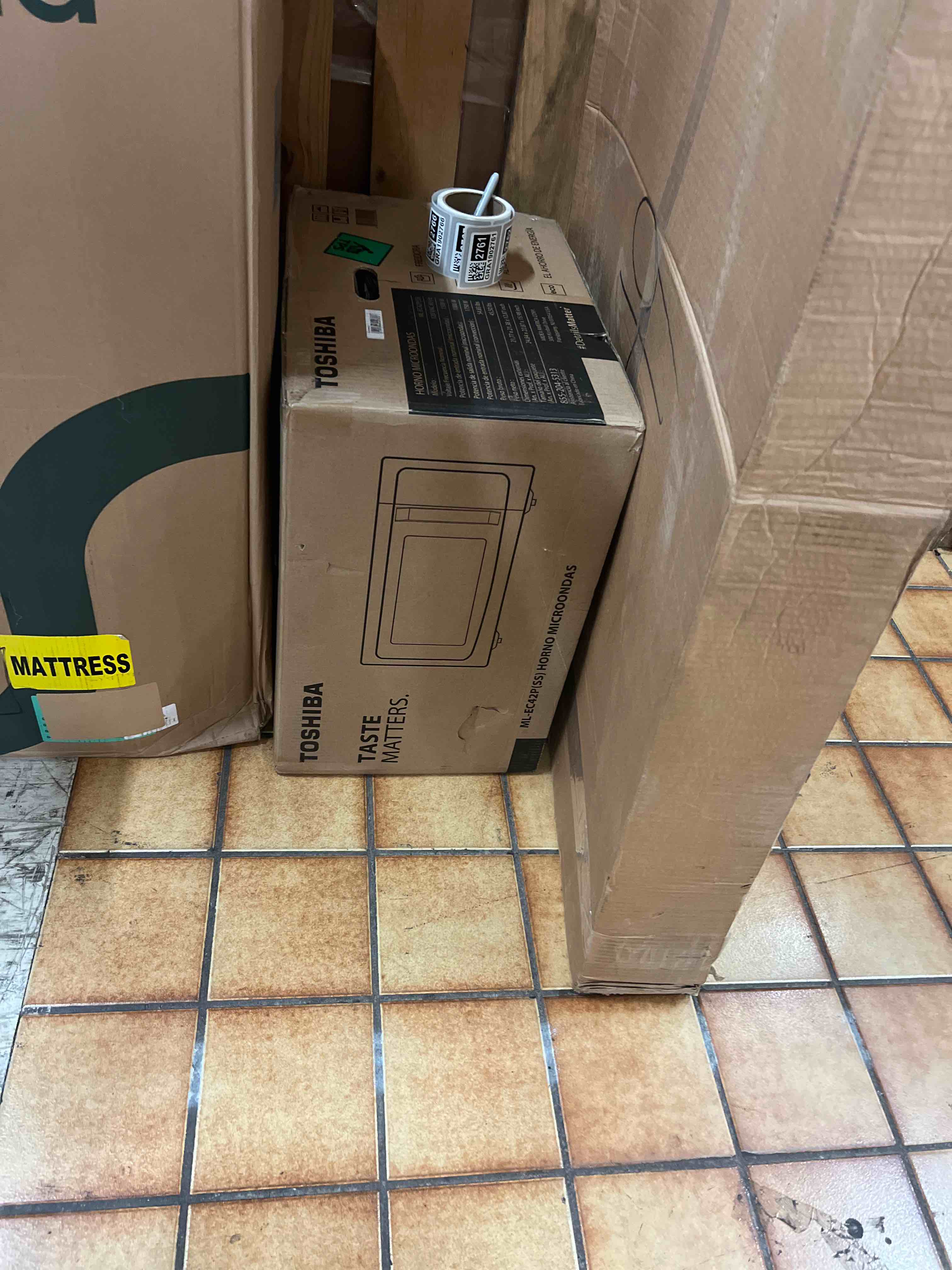 https://s3.amazonaws.com/lotting-images-prod/phillipi/GRA1902759_1758232762519.jpeg