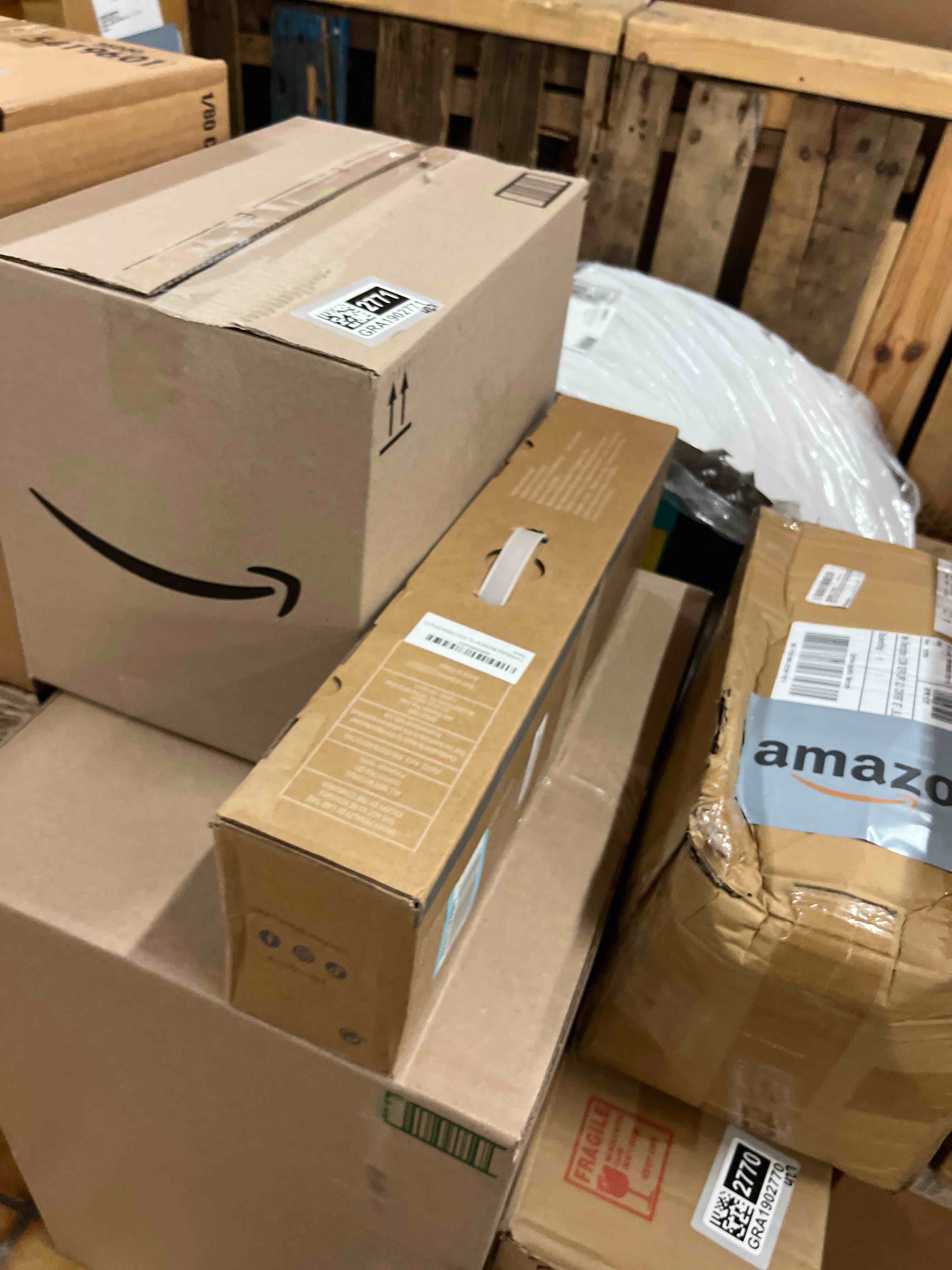 https://s3.amazonaws.com/lotting-images-prod/phillipi/GRA1902766_1758244592883.jpeg