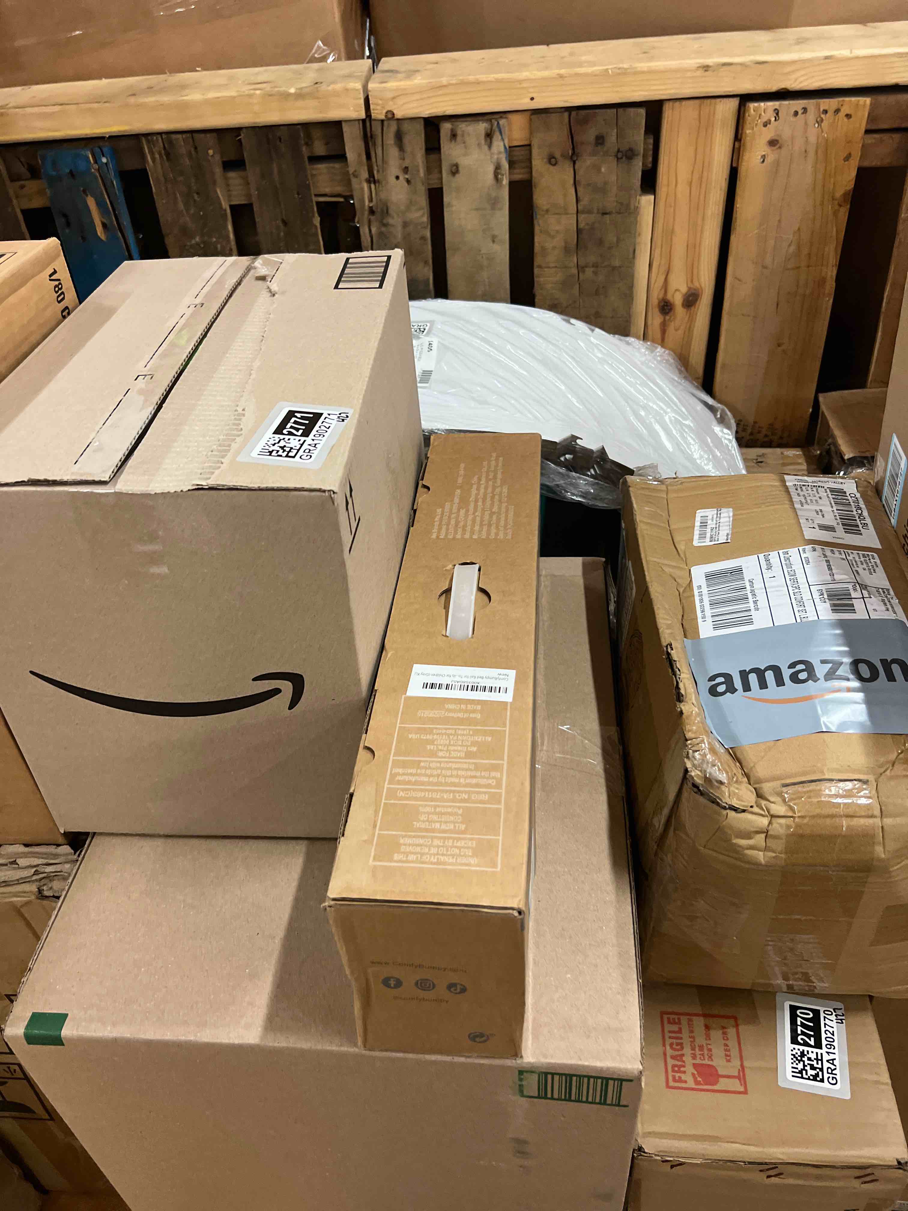 https://s3.amazonaws.com/lotting-images-prod/phillipi/GRA1902766_1758244594298.jpeg