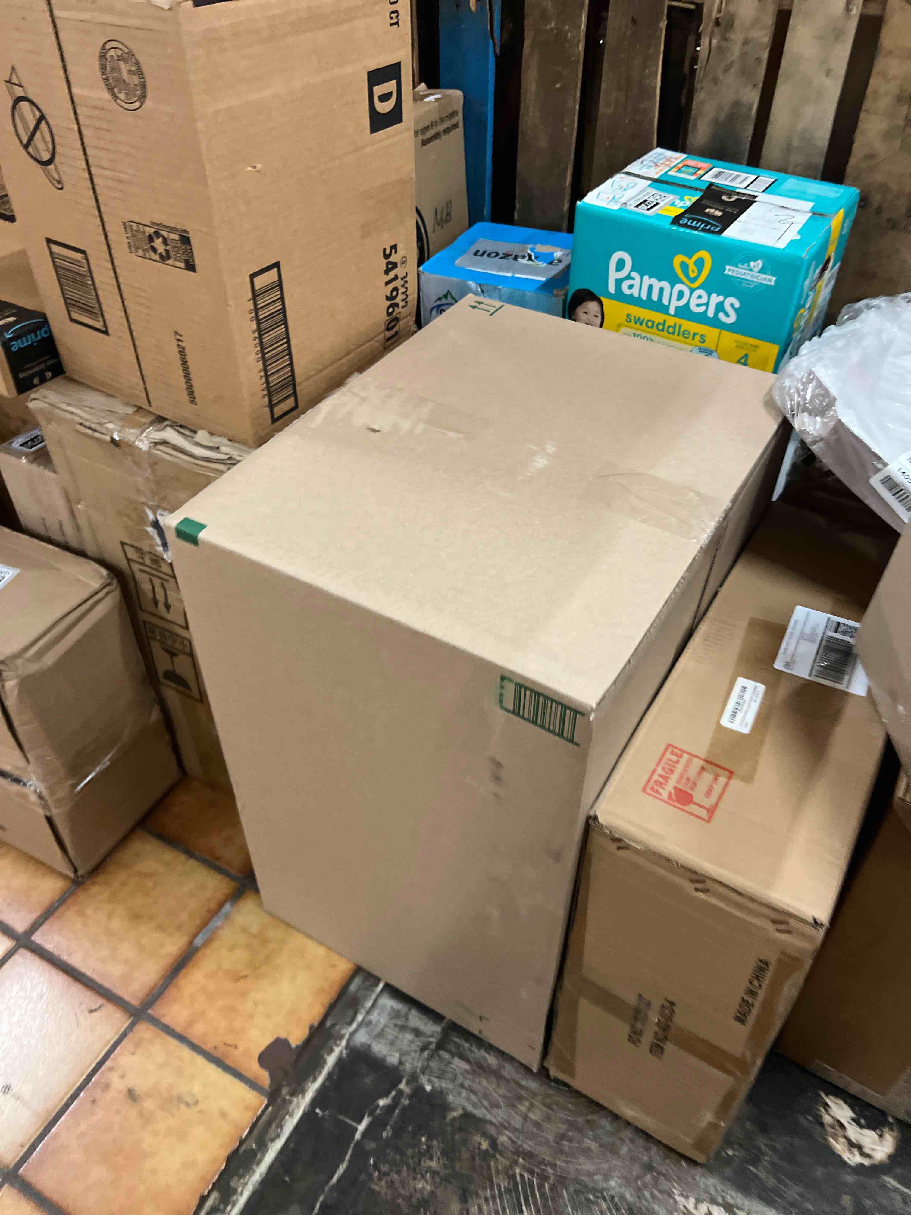 https://s3.amazonaws.com/lotting-images-prod/phillipi/GRA1902772_1758243988429.jpeg