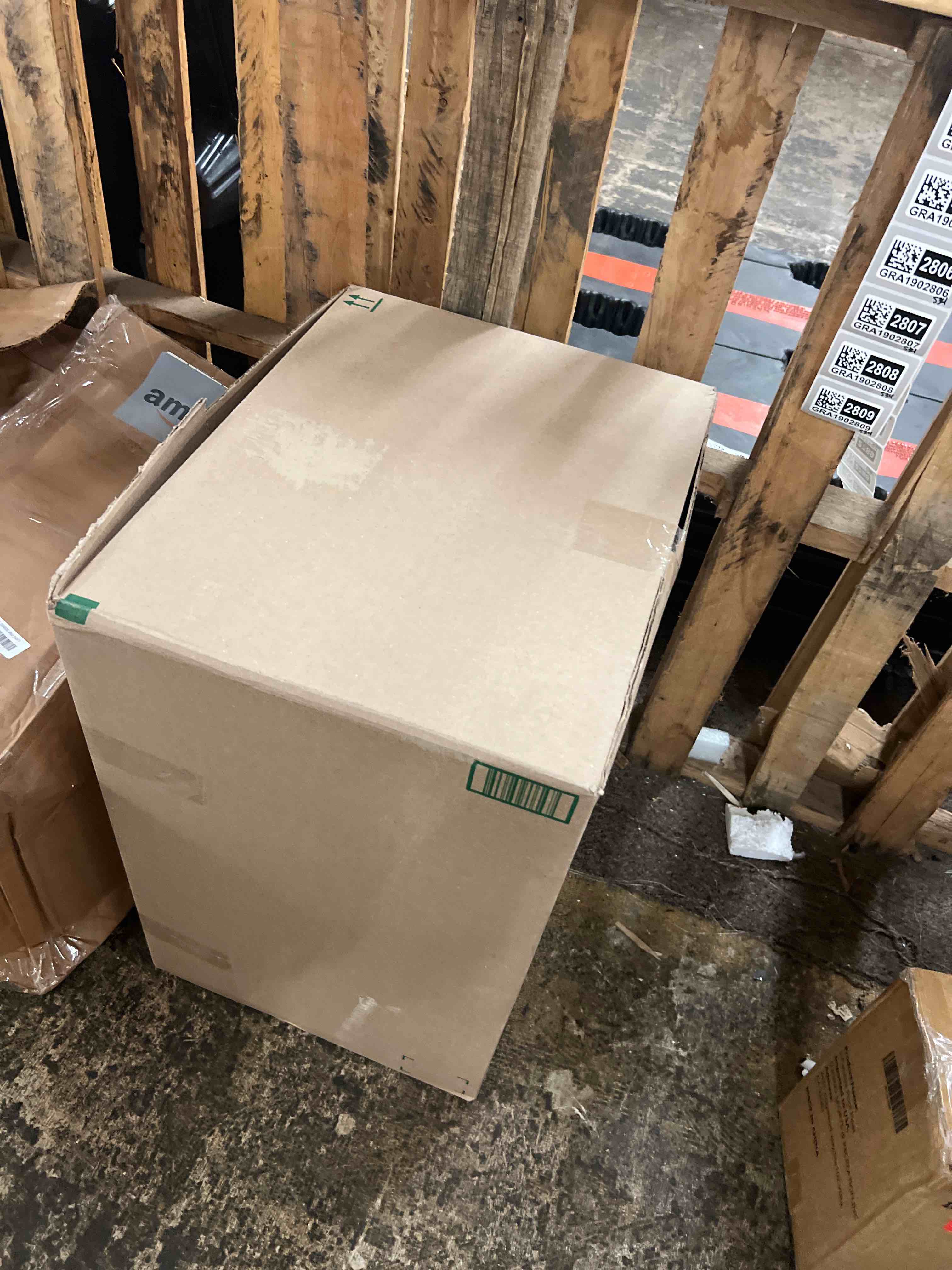 https://s3.amazonaws.com/lotting-images-prod/phillipi/GRA1902810_1759846827674.jpeg