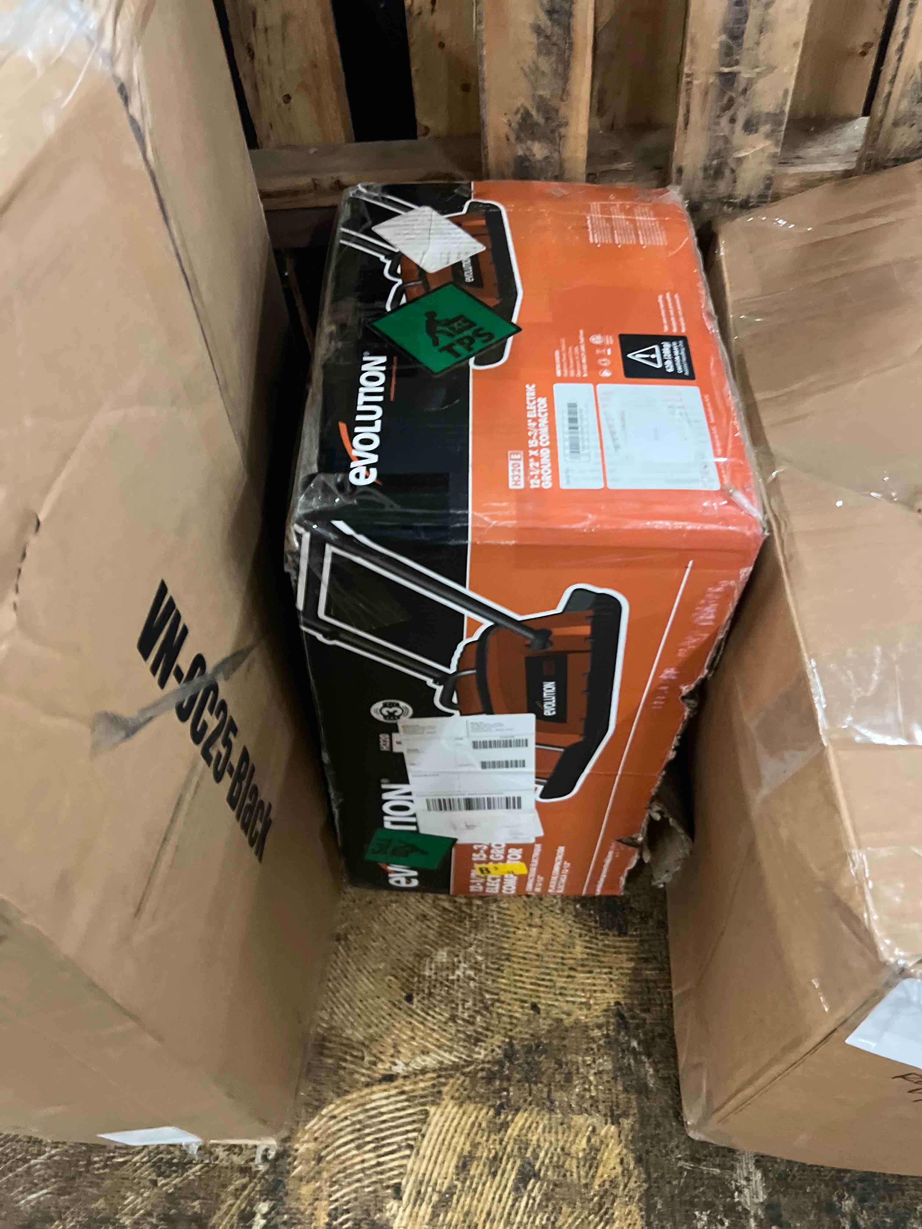 https://s3.amazonaws.com/lotting-images-prod/phillipi/GRA1902816_1759846149235.jpeg