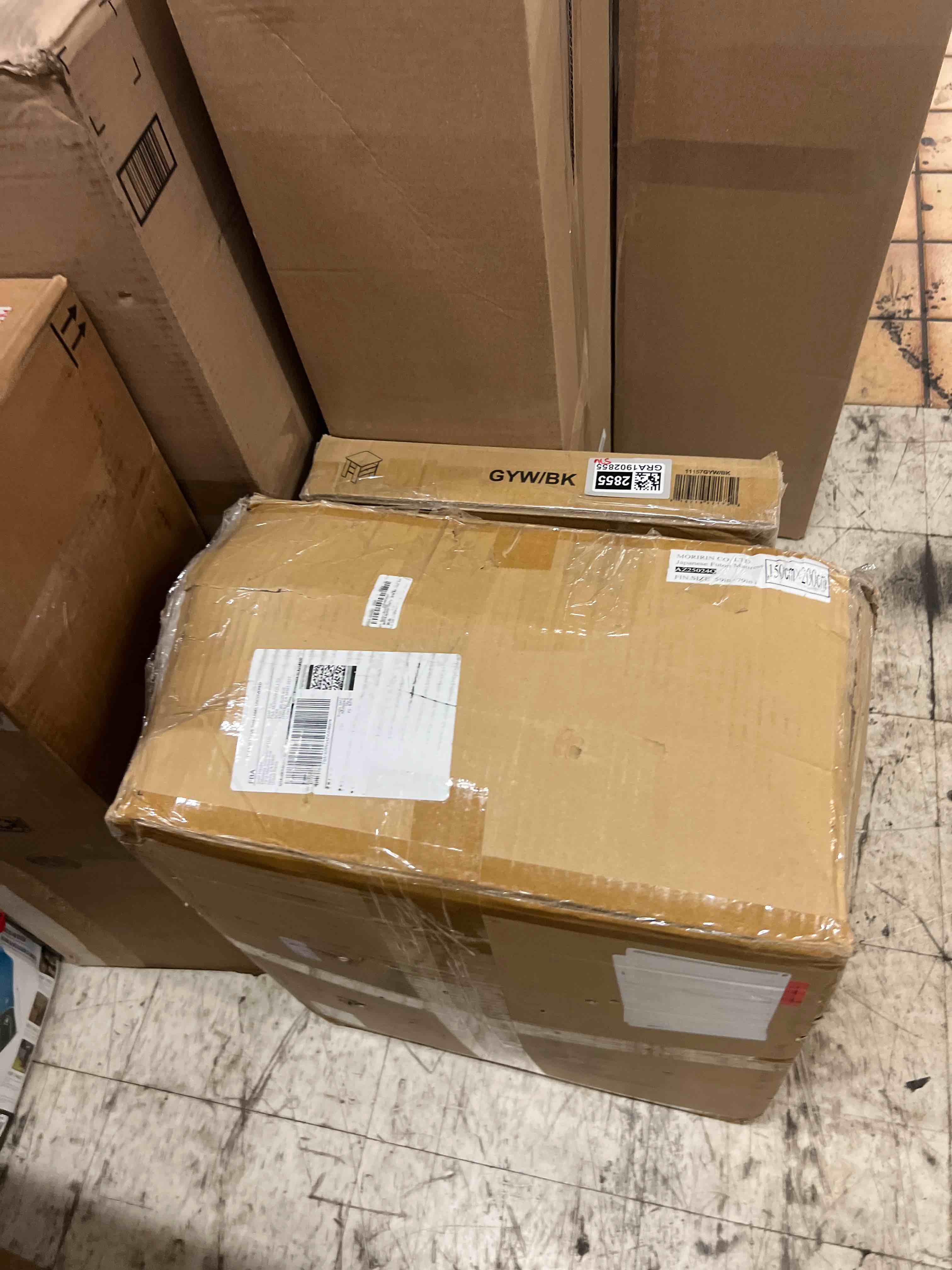 https://s3.amazonaws.com/lotting-images-prod/phillipi/GRA1902853_1760486090723.jpeg