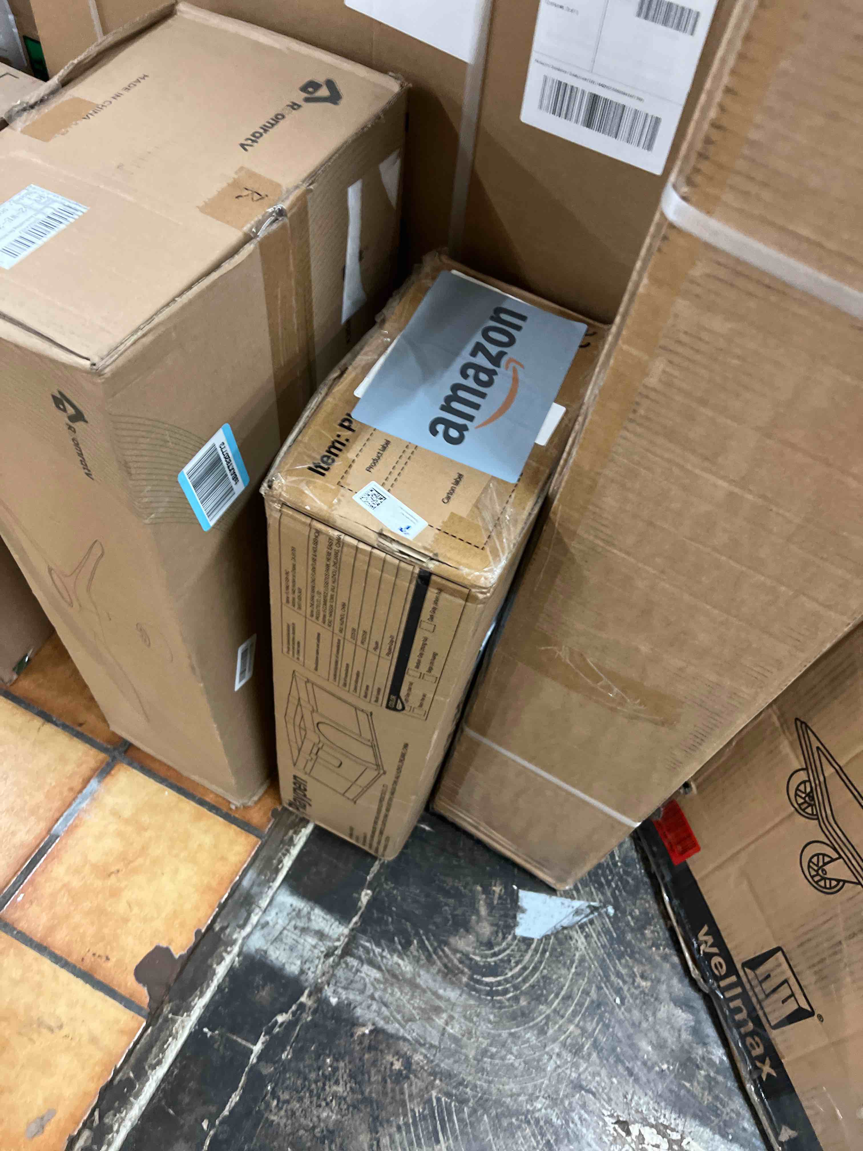 https://s3.amazonaws.com/lotting-images-prod/phillipi/GRA1902872_1760483784184.jpeg