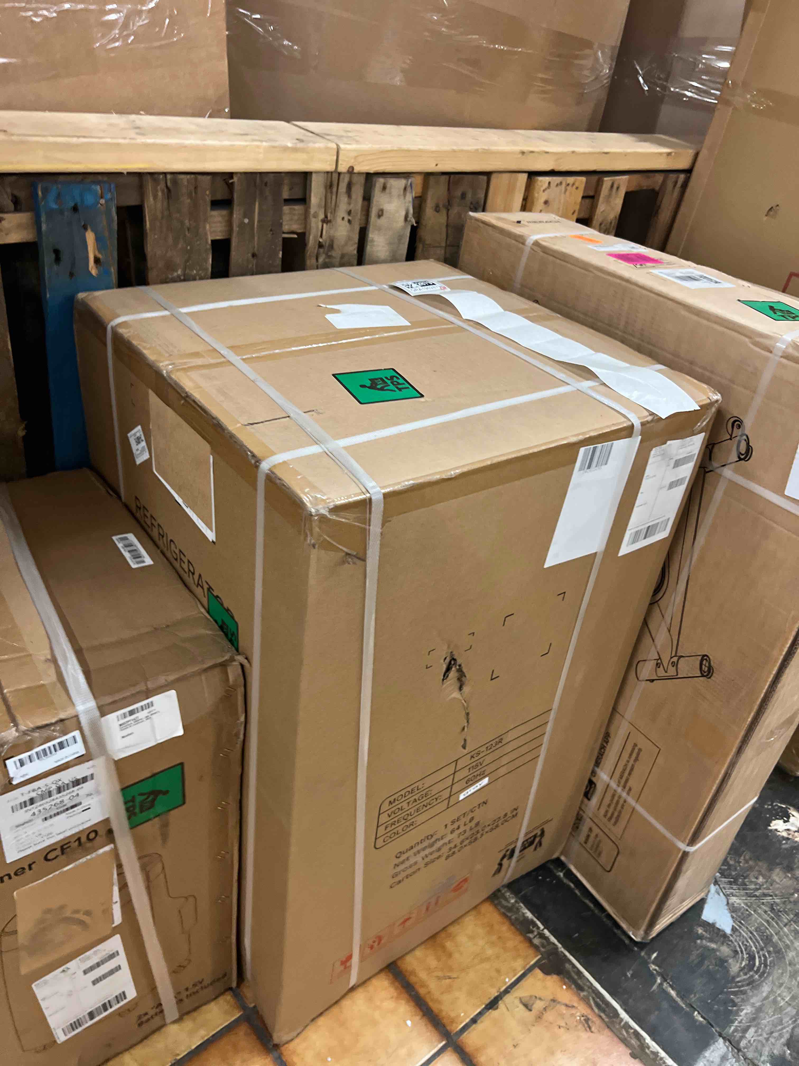 https://s3.amazonaws.com/lotting-images-prod/phillipi/GRA1902879_1760466128325.jpeg