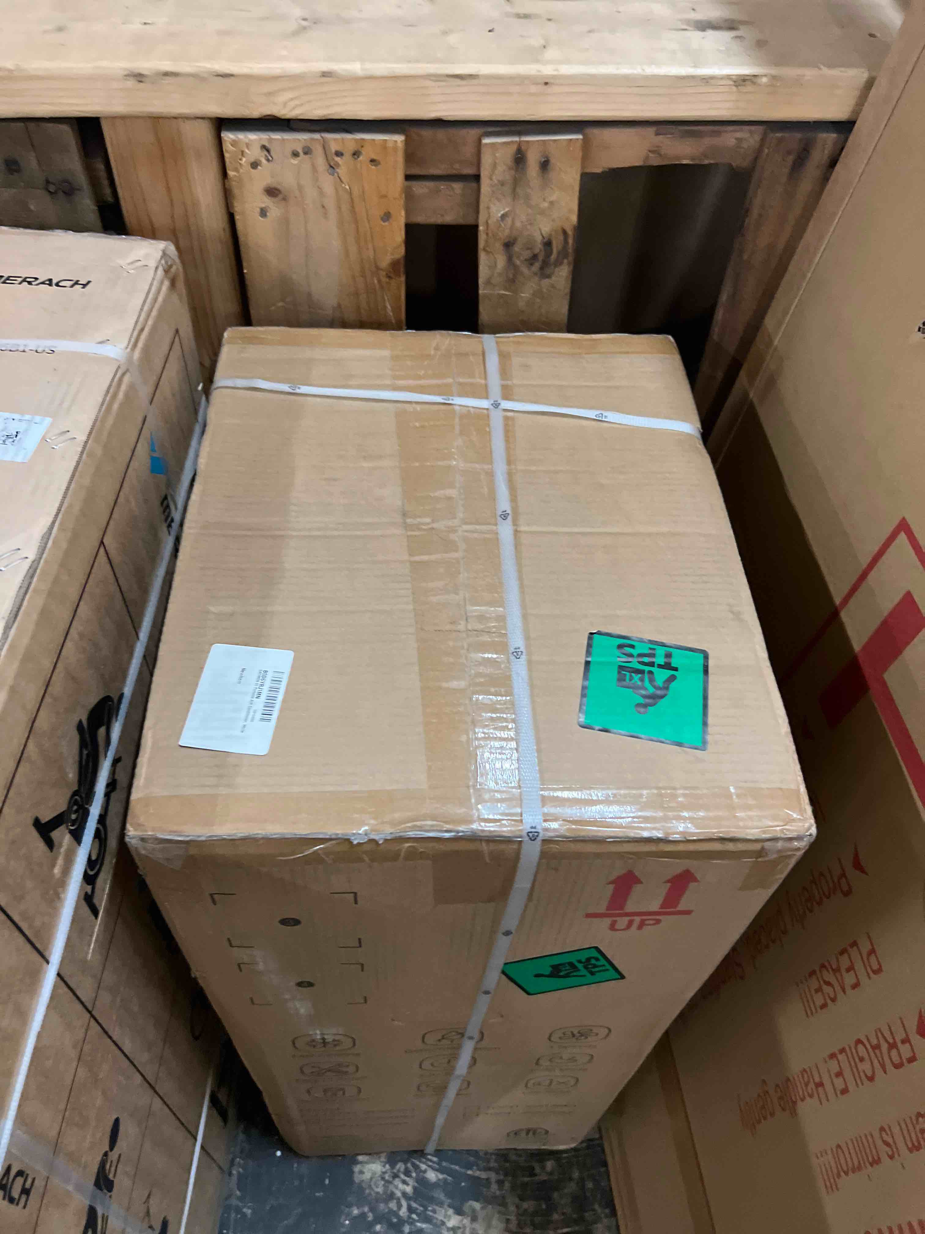 https://s3.amazonaws.com/lotting-images-prod/phillipi/GRA1902887_1760465486397.jpeg