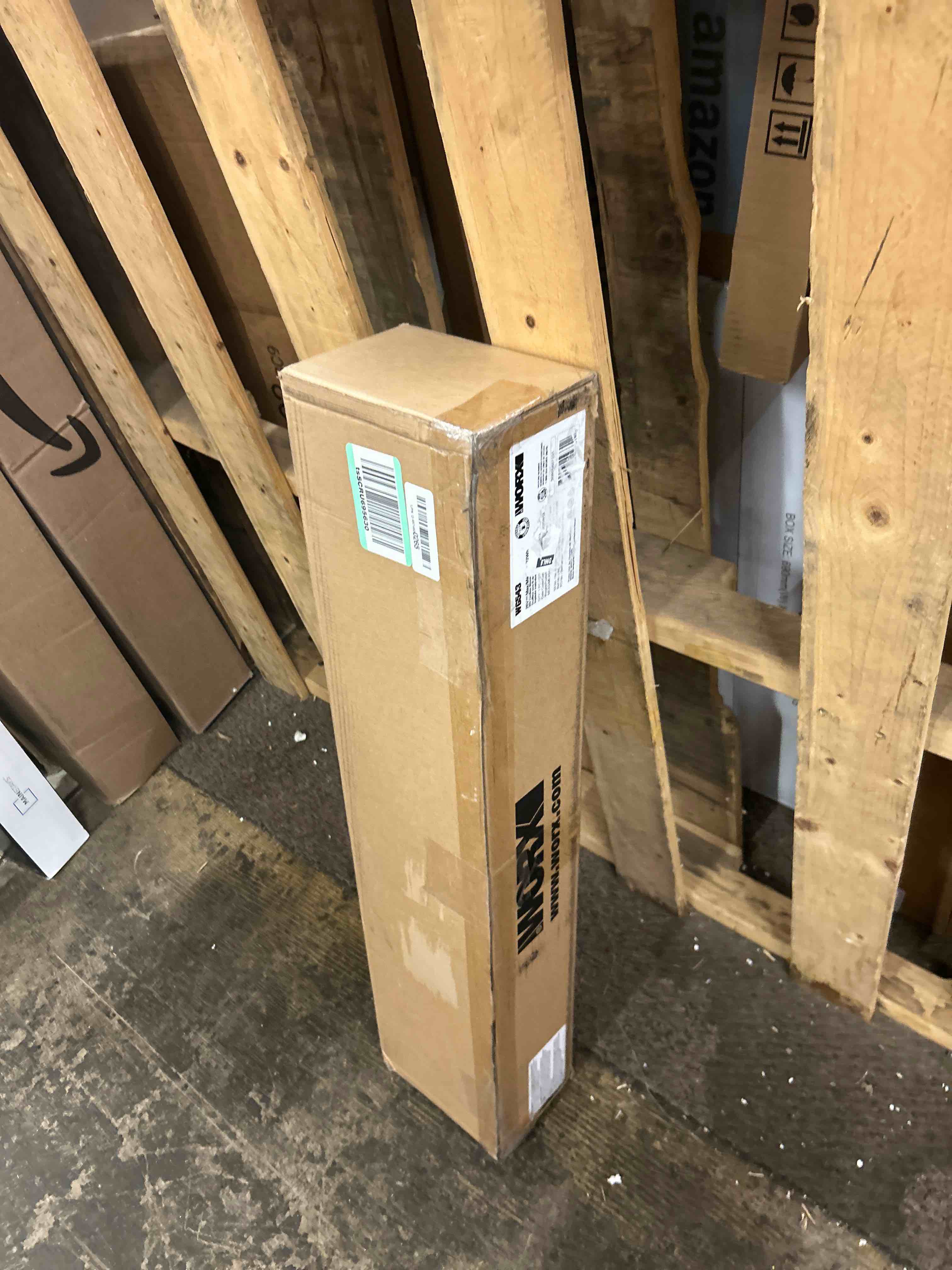 Condition photo showing New/Like New for worx wg543 130 mph at 410 cfm battery-powered cordless leaf blower sonic turbine technology