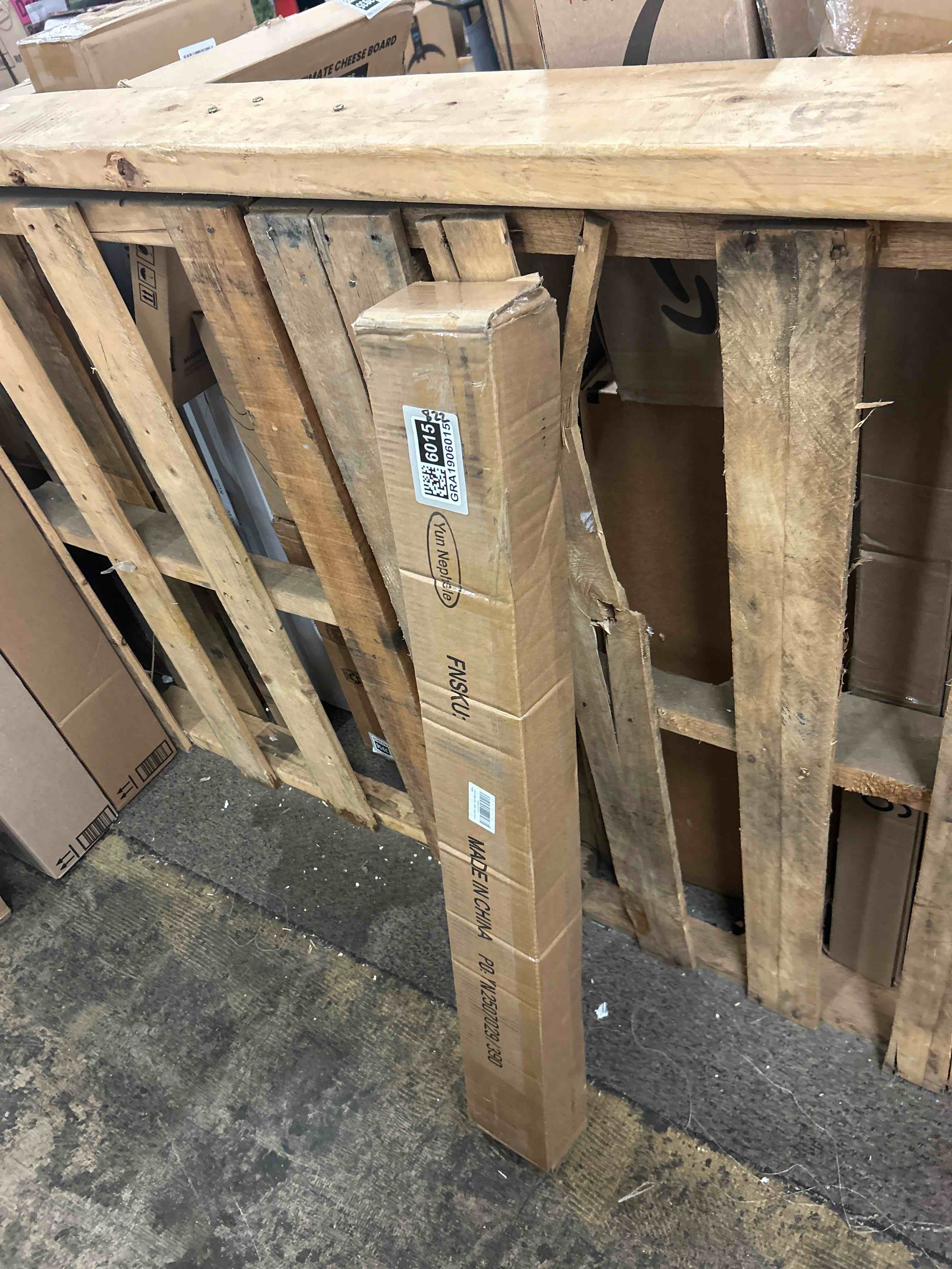 Condition photo showing New/Like New for 1 1/8 inch heavy duty curtain rods, single curtain rod for window 36-72 inch(3-6ft), telescoping drapery rods with classic finials and adjustable aluminum alloy brackets, antique brown