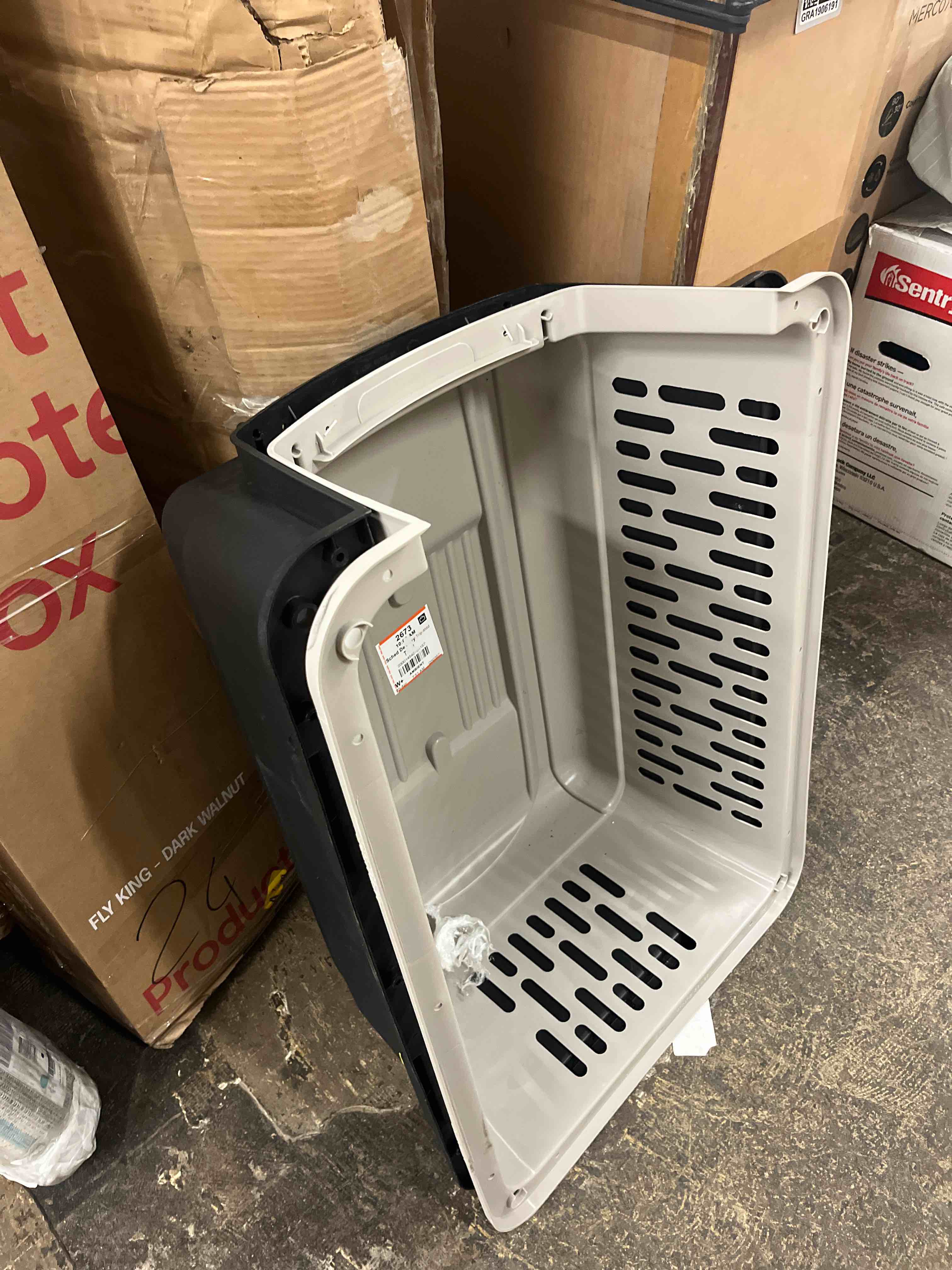 Condition photo showing Good Condition for cat travel carrier, dog aircraft cage, hard sided large space lockable handheld dog travel carrier pet transport carrier puppy crate for outdoor home car, 4 sides ventilation