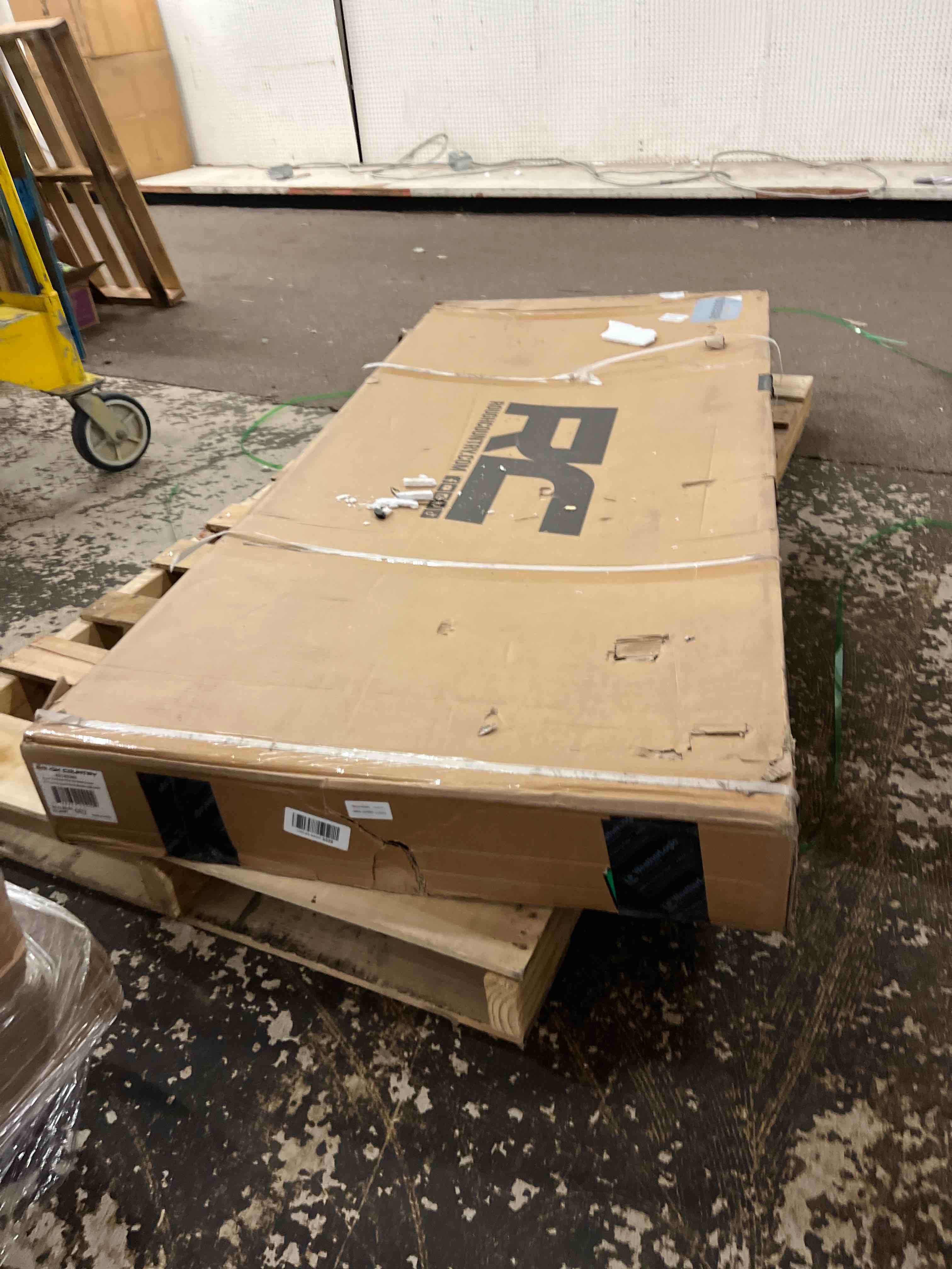 https://s3.amazonaws.com/lotting-images-prod/phillipi/GRA1906561_1779290194614.jpeg