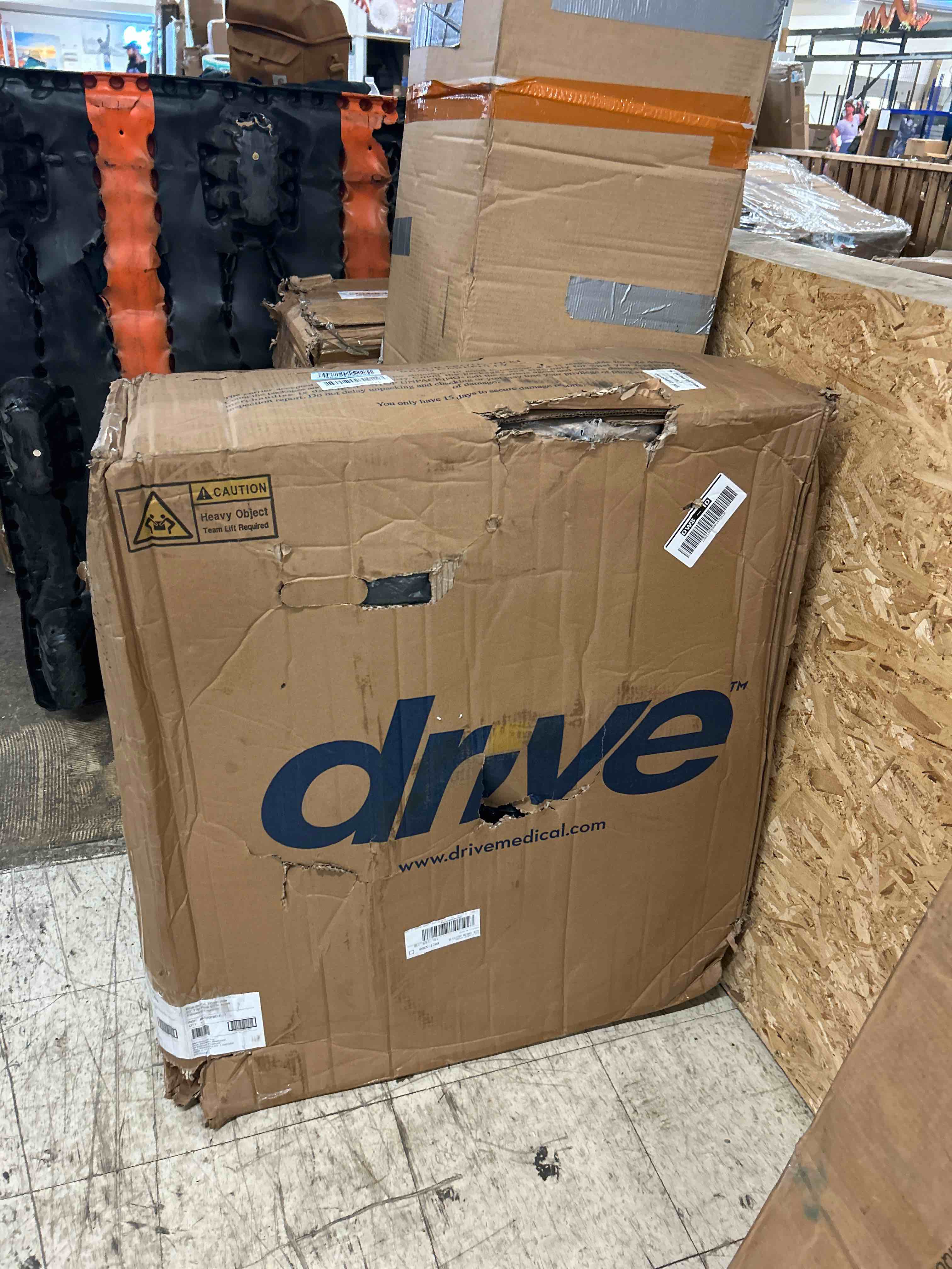 https://s3.amazonaws.com/lotting-images-prod/phillipi/GRA1906755_1780509727998.jpeg