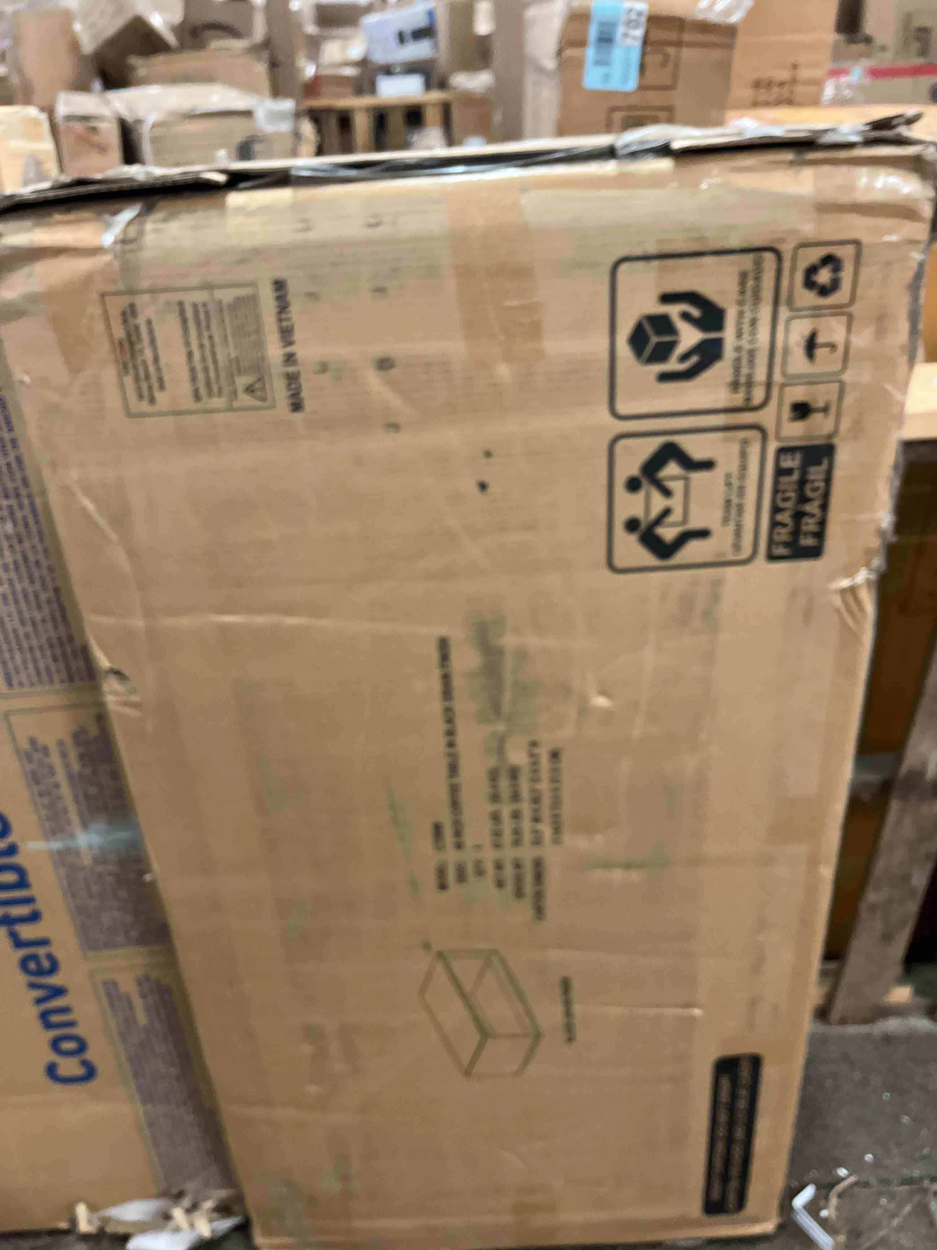 https://s3.amazonaws.com/lotting-images-prod/phillipi/GRA1906783_1779387228271.jpeg