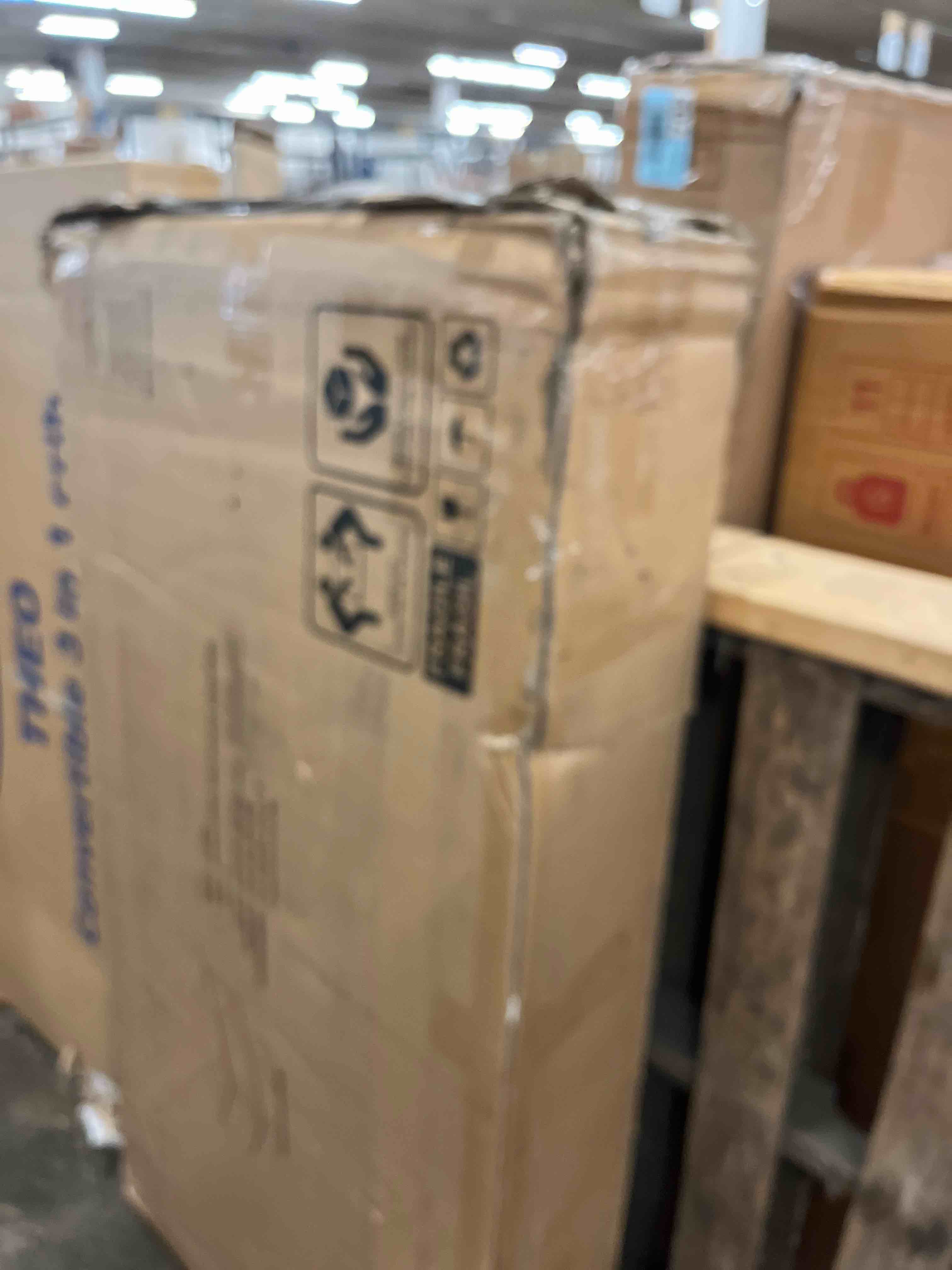 https://s3.amazonaws.com/lotting-images-prod/phillipi/GRA1906783_1779387232617.jpeg