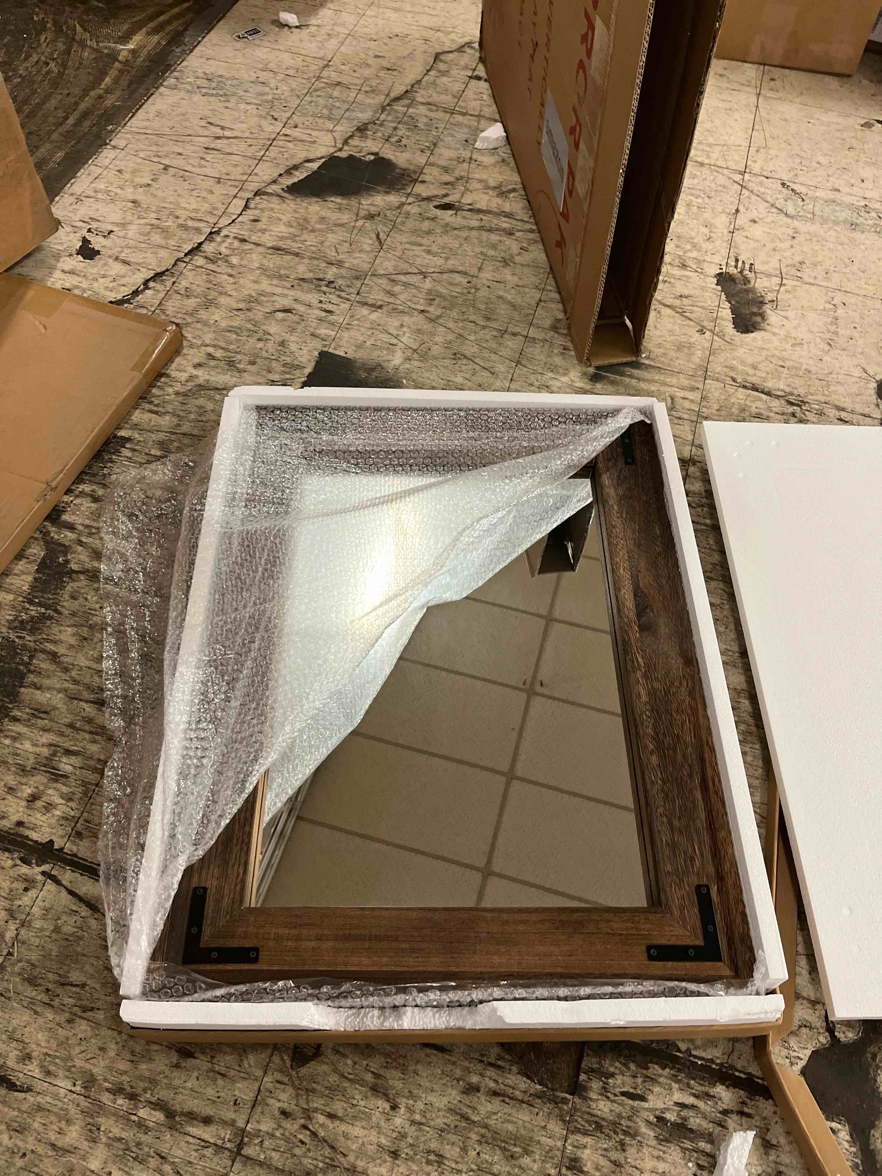 https://s3.amazonaws.com/lotting-images-prod/phillipi/GRA1906807_1779383425785.jpeg