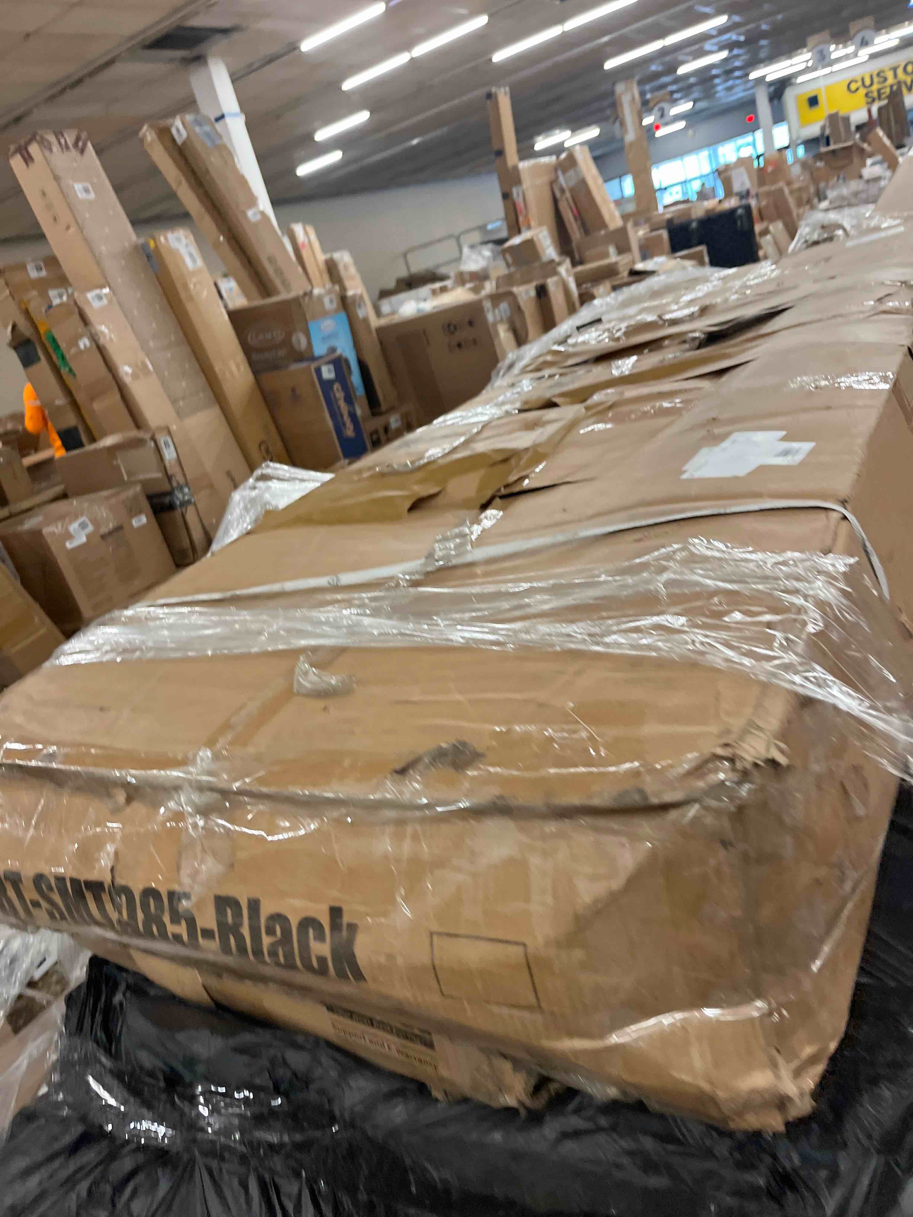 https://s3.amazonaws.com/lotting-images-prod/phillipi/GRA1906934_1779457333885.jpeg