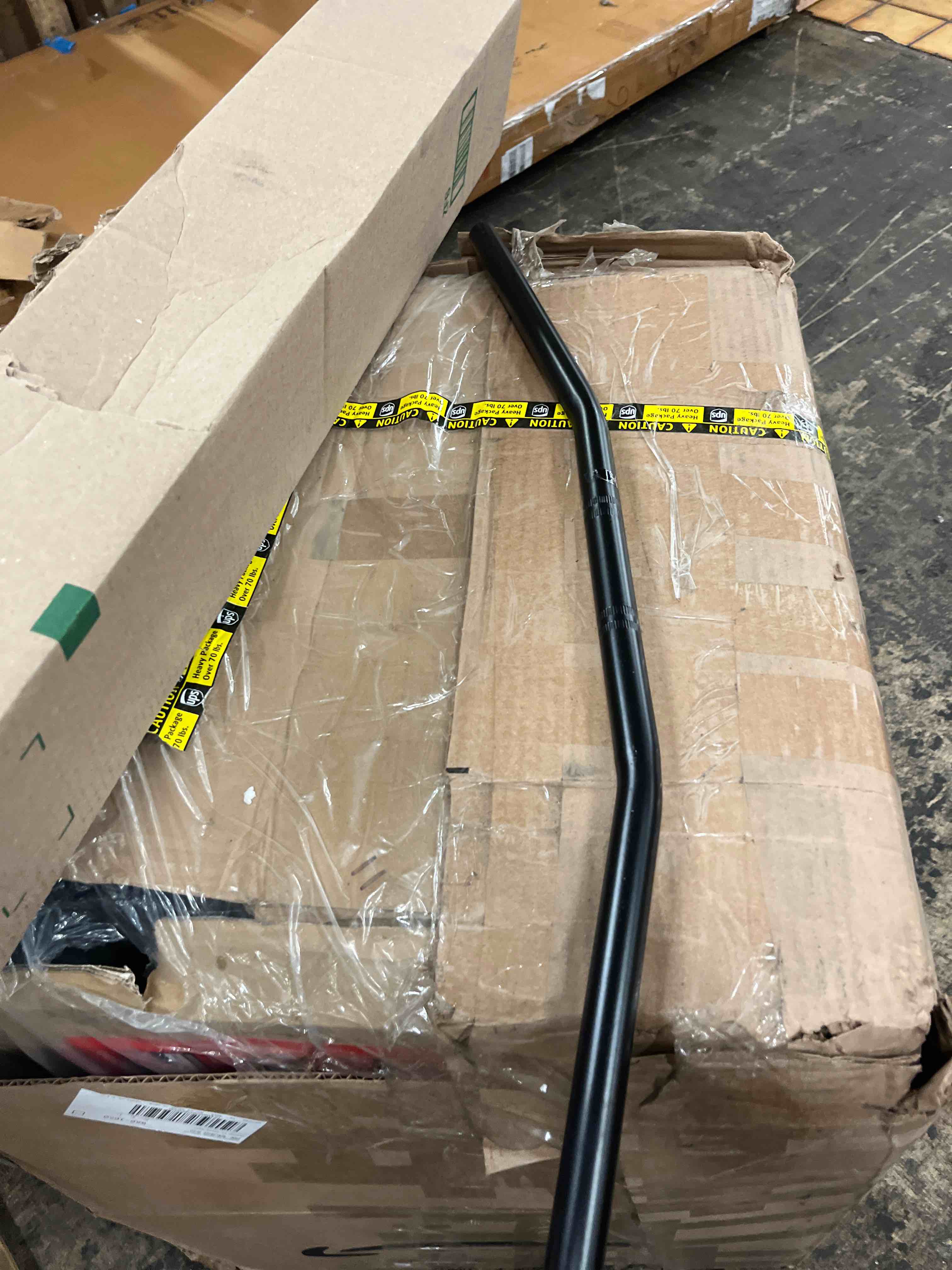 Condition photo showing Good Condition for body-solid tools lat bar strength training cable attachment handle