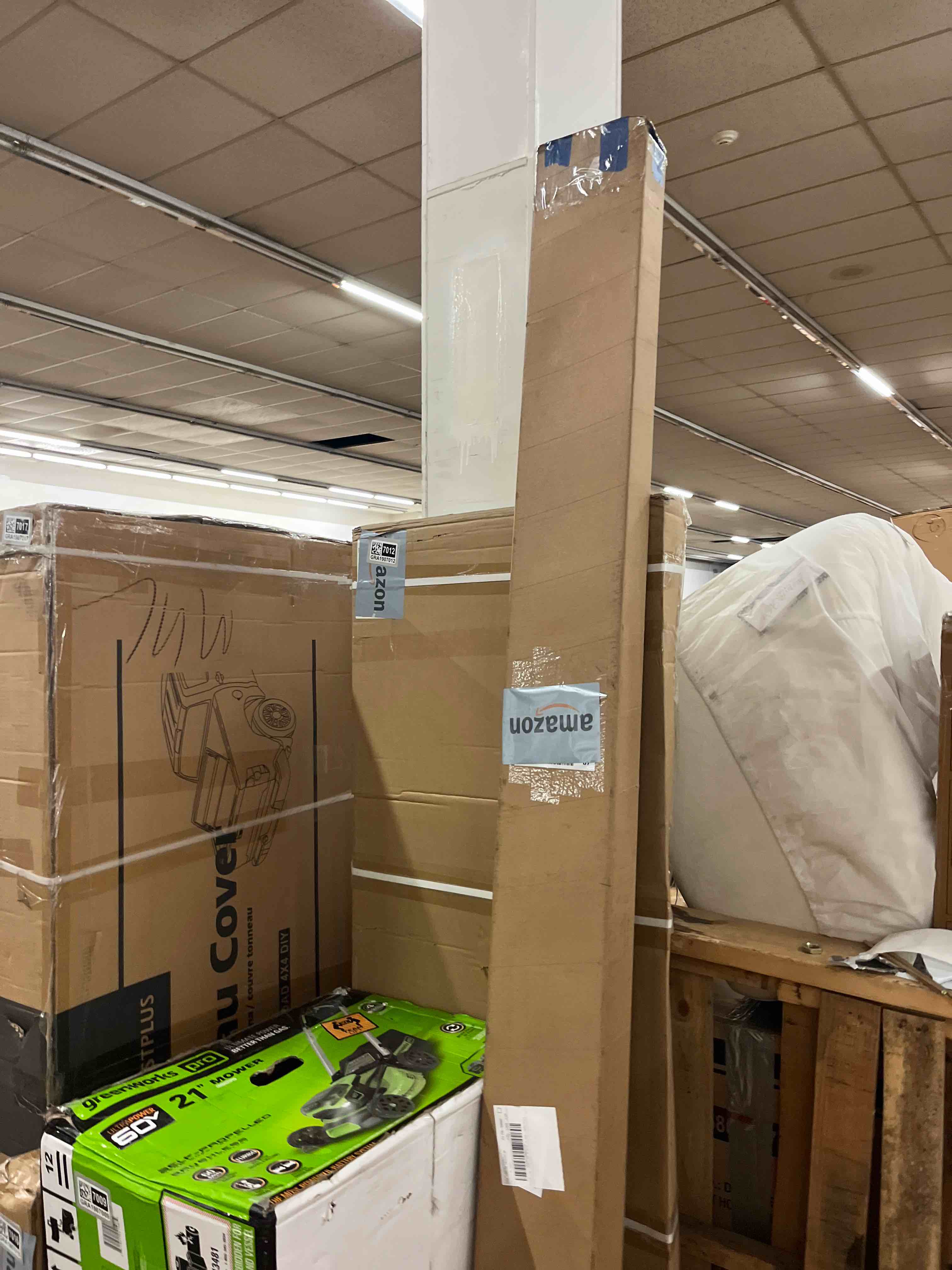 Condition photo showing New/Like New for t8 led bulbs 4 foot, 10 pack 36w 4680lm 5000k daylight white type b 4ft led tube lights, t8 t10 t12 fluorescent replacement bulbs, ballast bypass, v-shaped, double ended power, clear cover