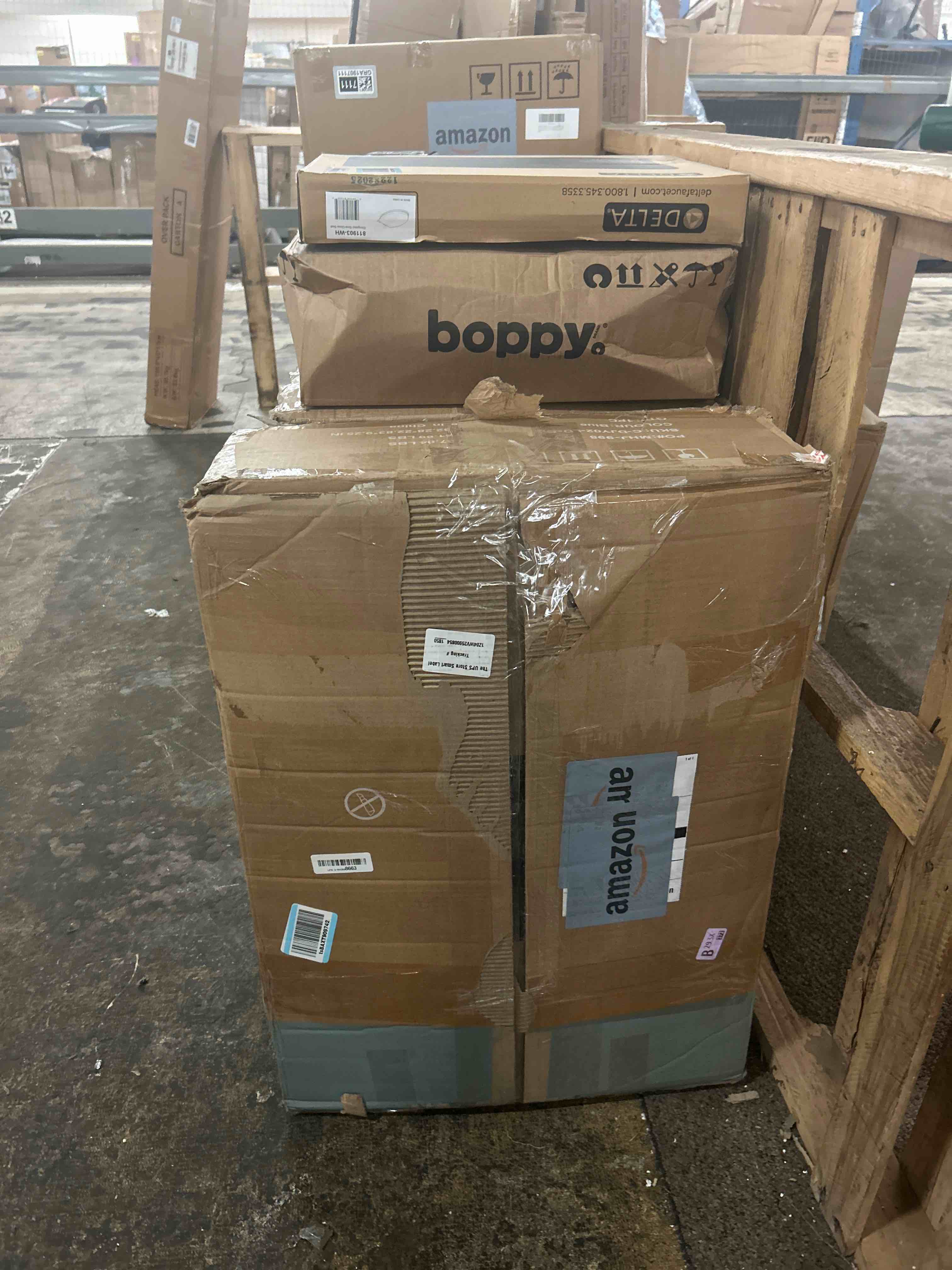 Condition photo showing New/Like New for video game chair for adults, gaming chair with footrest, big and tall computer chair with massage lumbar support 330lbs weight capacity, adjustable height, 360° swivel seat and headrest (blue)