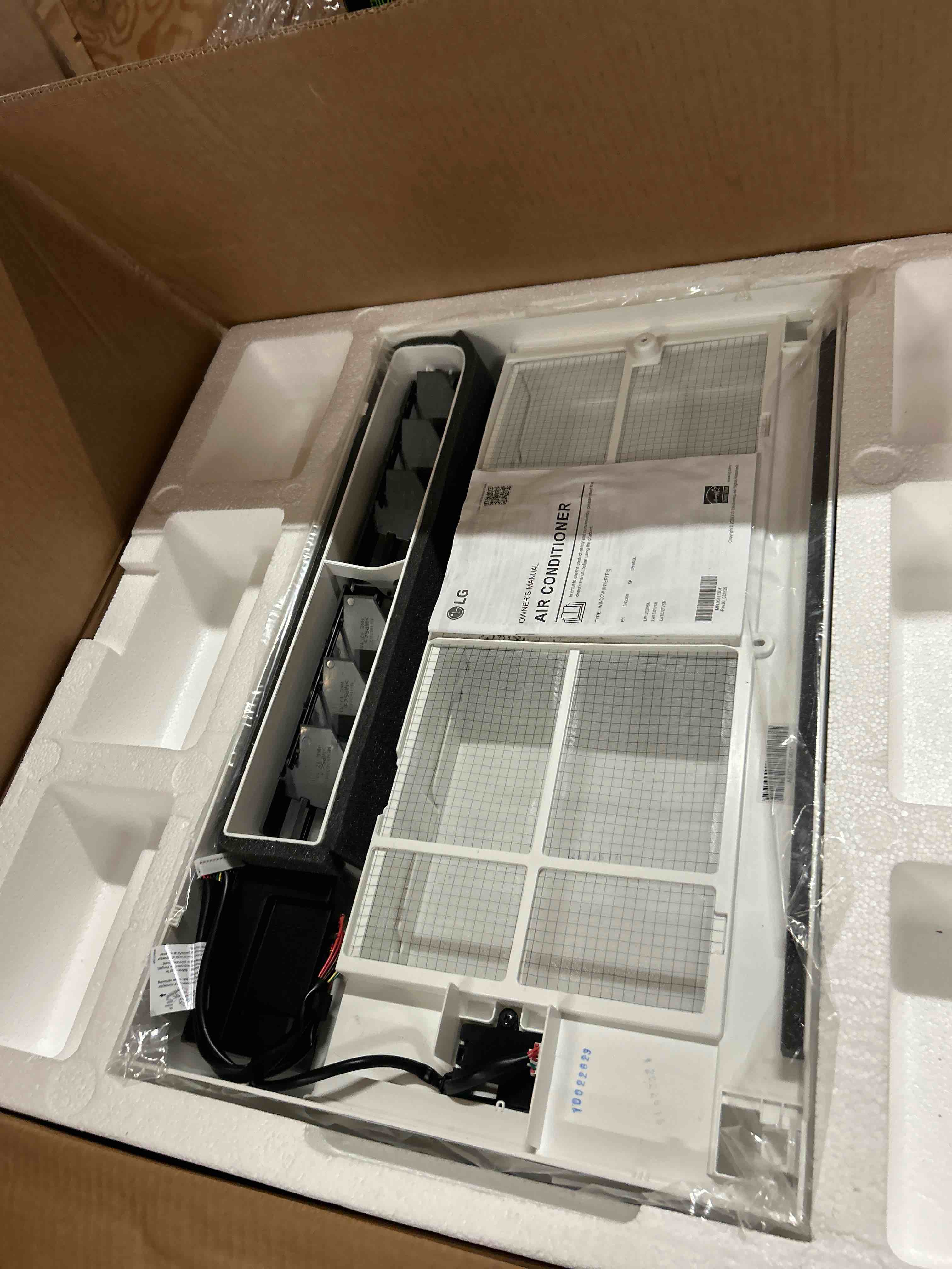 Condition photo showing New/Like New for lg 14,000 btu dual inverter smart window air conditioner, 115v, cools 800 sq. ft. for bedroom, living room, apartment, quiet operation, energy star®, works with lg thinq, amazon alexa and hey google