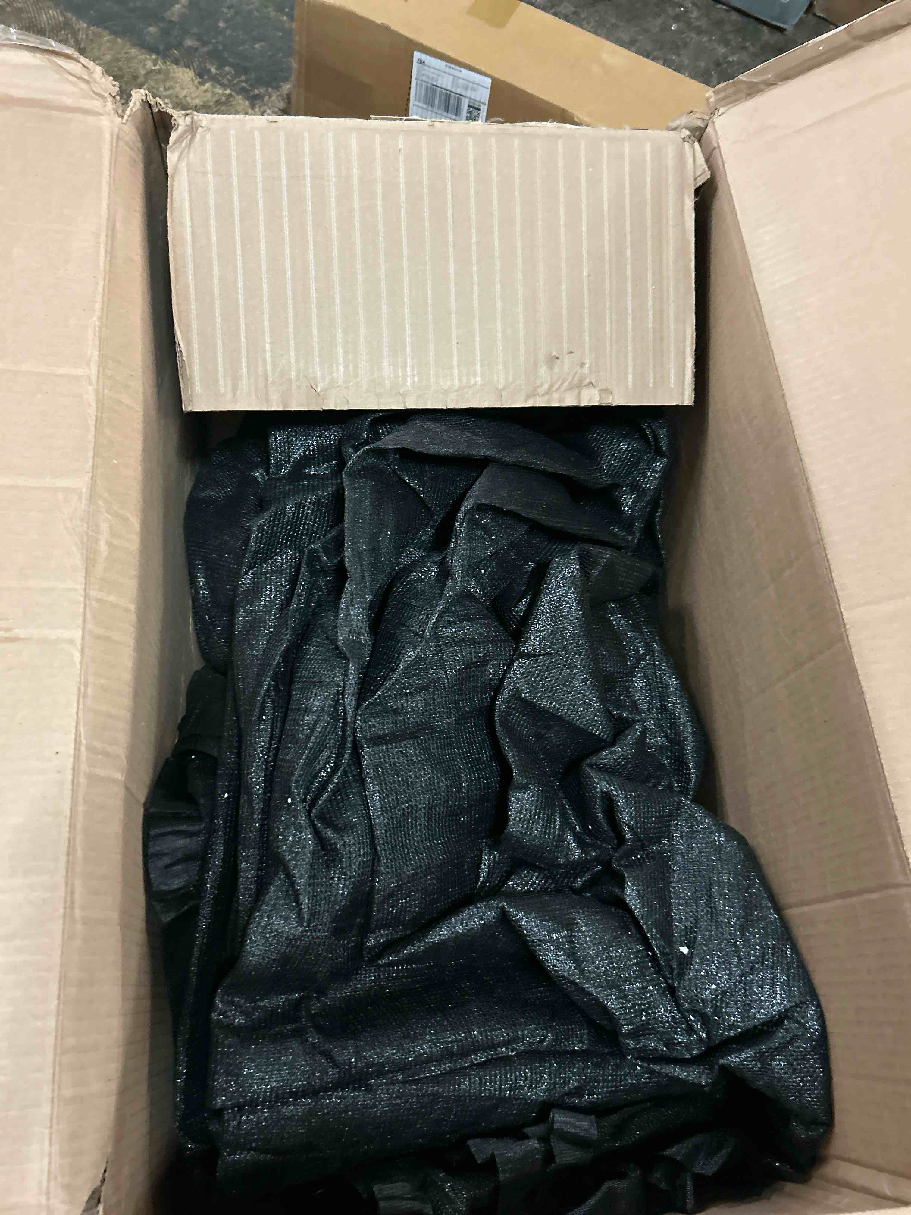 Condition photo showing Good Condition for icover 4x50ft privacy screen fence, outdoor fencing panels, garden windscreen mesh shade sail net barrier, include reinforced bindings and brass grommets cable zip ties, black