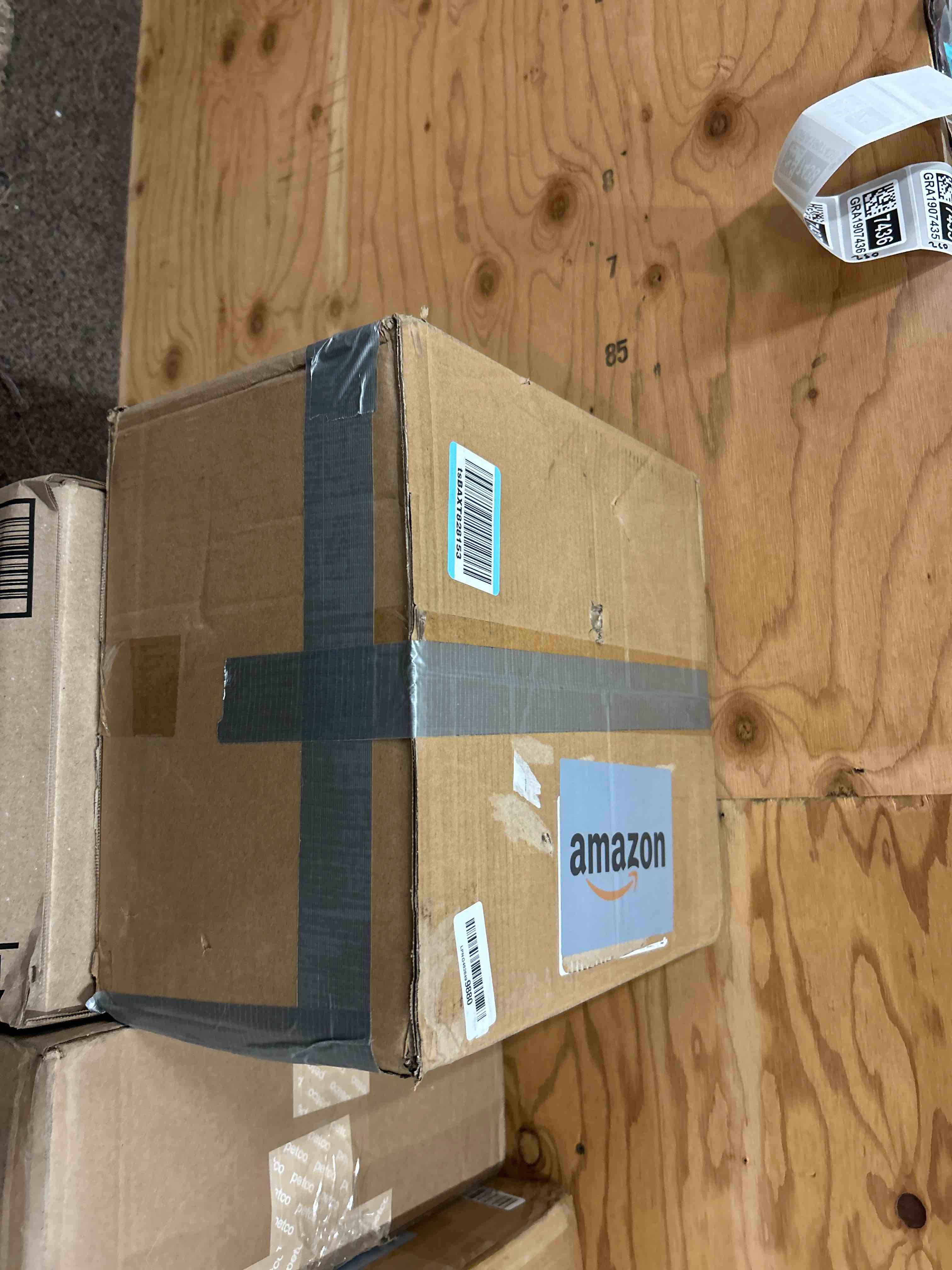 Condition photo showing New/Like New for 10pack 15 inch baseboard register vent cover,baseboard heater vent cover fits duct opening 15'', white base board diffusers heating vent for floor wall with adjustable airflow lever and 3 ways
