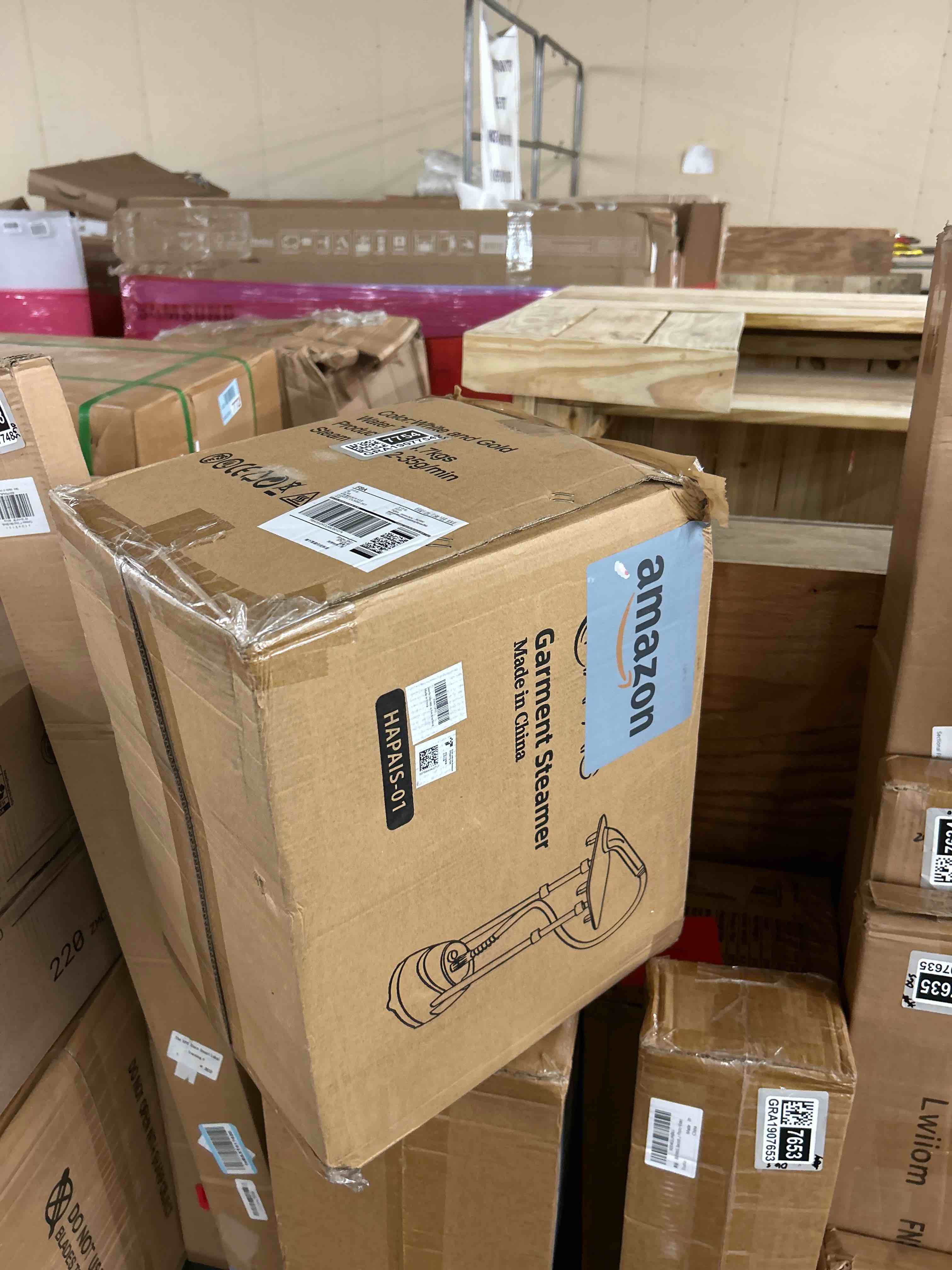 Condition photo showing New/Like New for hapais steamer for clothes,1800w standing garment steamer 30s heat-up with adjustable stable double rod,2-in-1 flat & hanging ironing,clothes steamer with 10 fabric steam modes