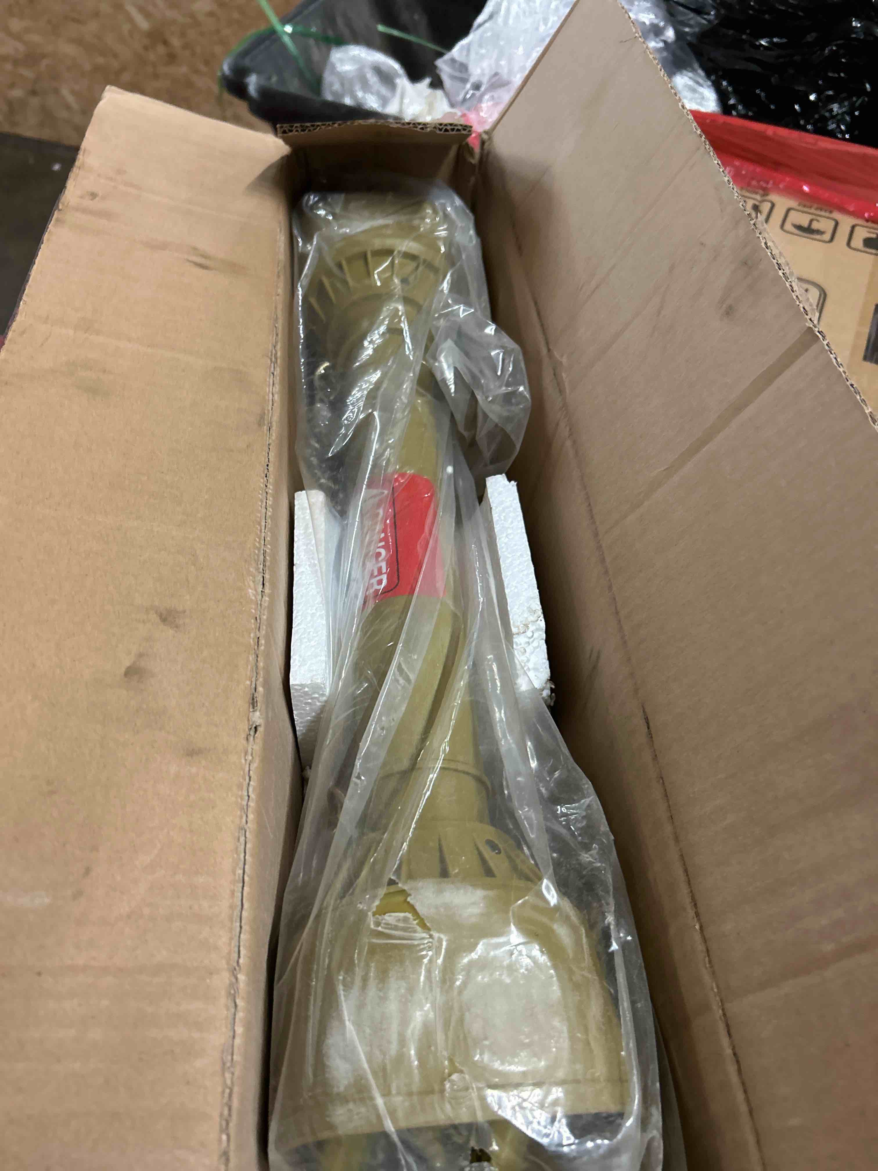 Condition photo showing New/Like New for eccpp pto shaft, 27.5"-40.55" pto shaft fit for bush hog,finish mower,tractor 1-3/8" pto drive shaft 6 splines both ends pto driveline shaft,series 1 pto shaft without slip clutch (yellow)