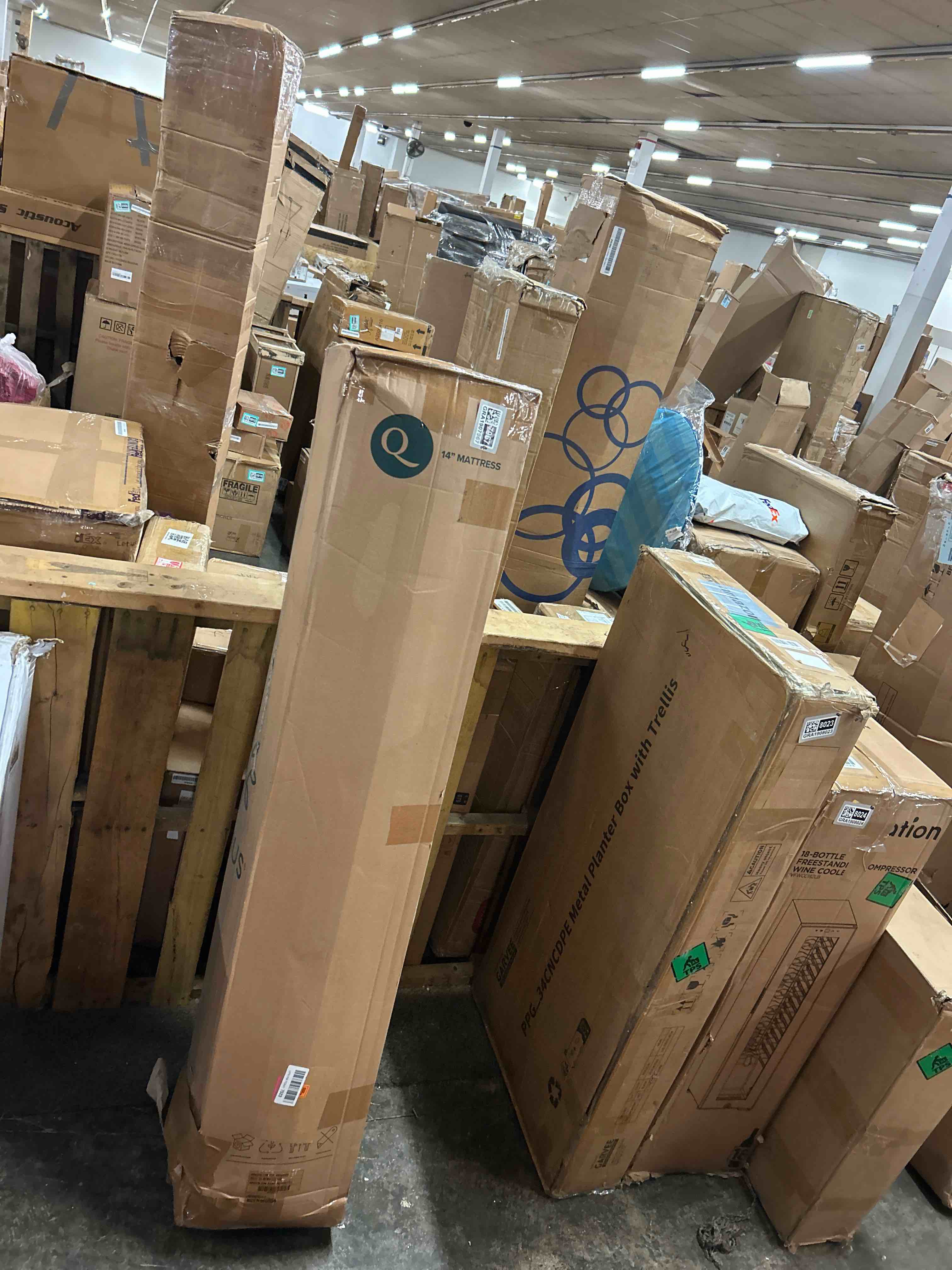 https://s3.amazonaws.com/lotting-images-prod/phillipi/GRA1907967_1781801156321.jpeg