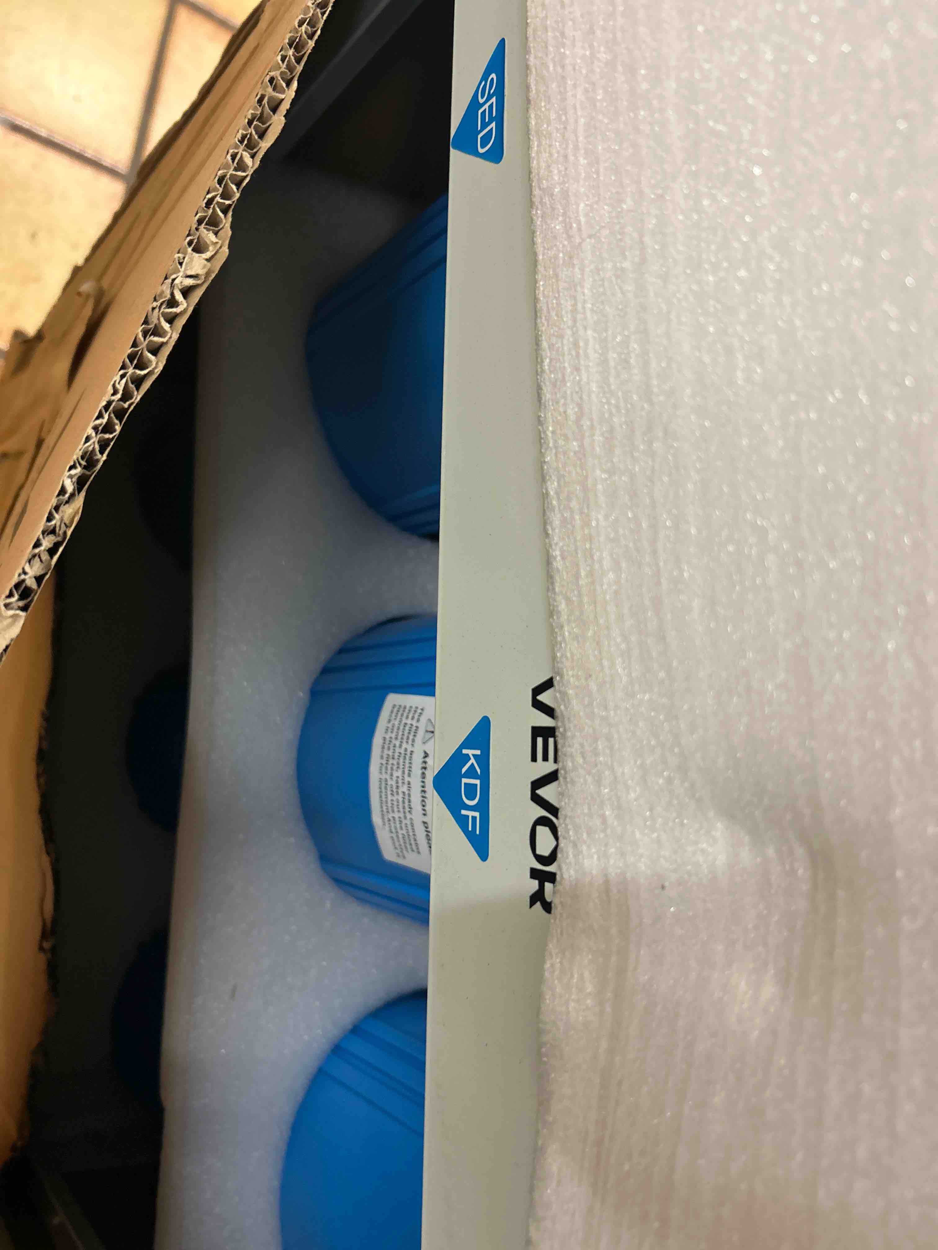 https://s3.amazonaws.com/lotting-images-prod/phillipi/GRA1907994_1781796830811.jpeg