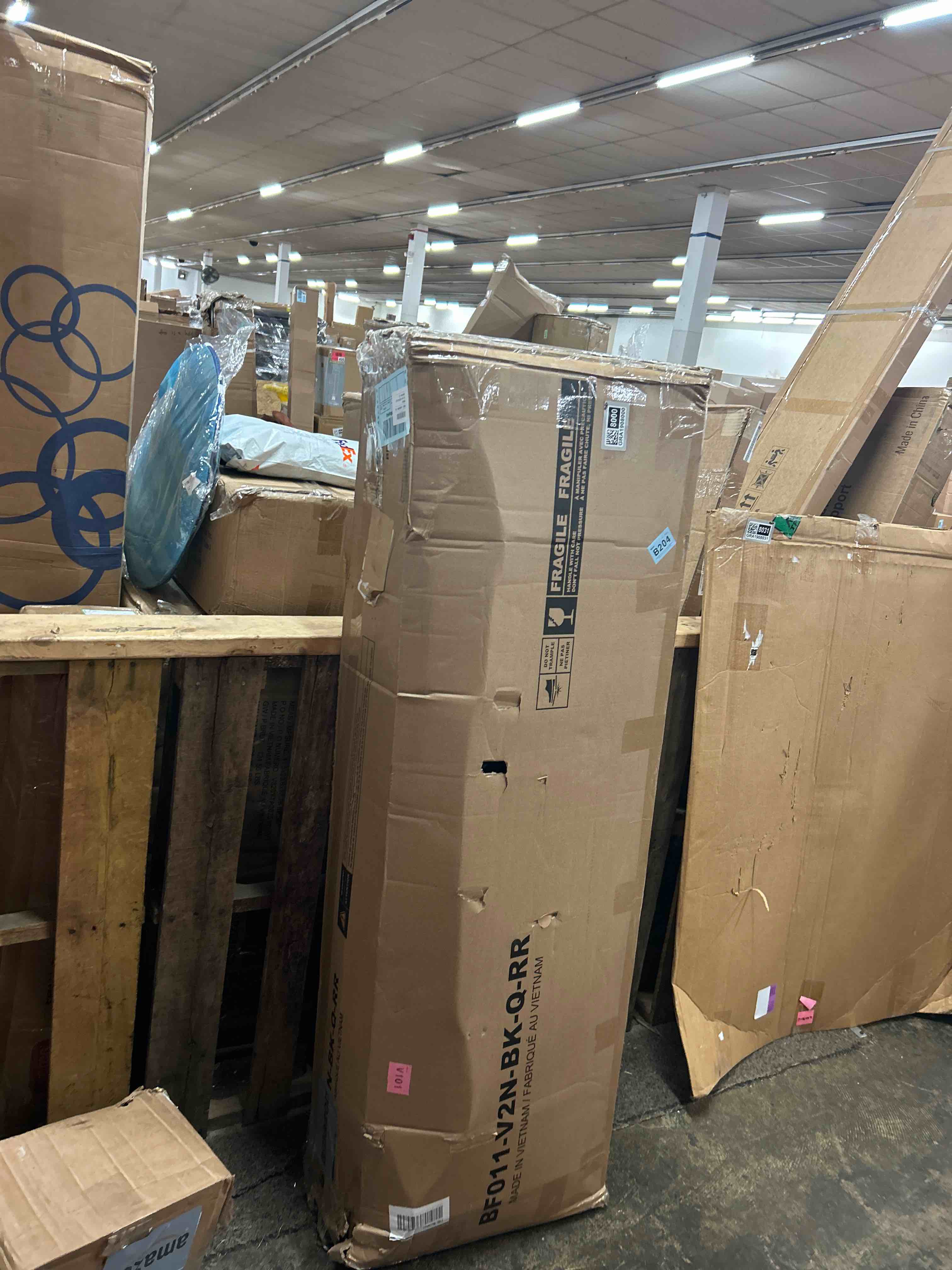 https://s3.amazonaws.com/lotting-images-prod/phillipi/GRA1908000_1781797667872.jpeg