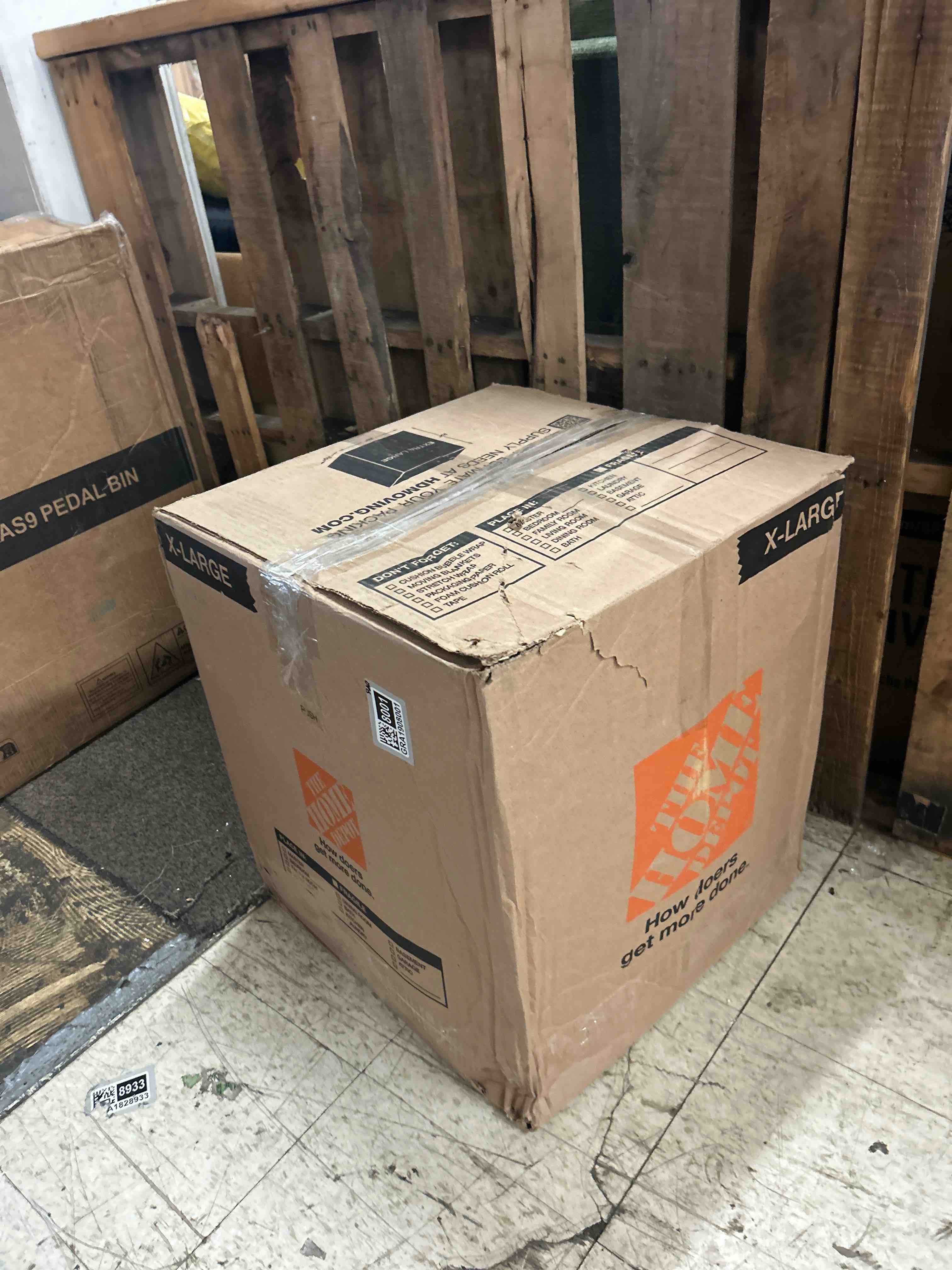 https://s3.amazonaws.com/lotting-images-prod/phillipi/GRA1908001_1781798052341.jpeg