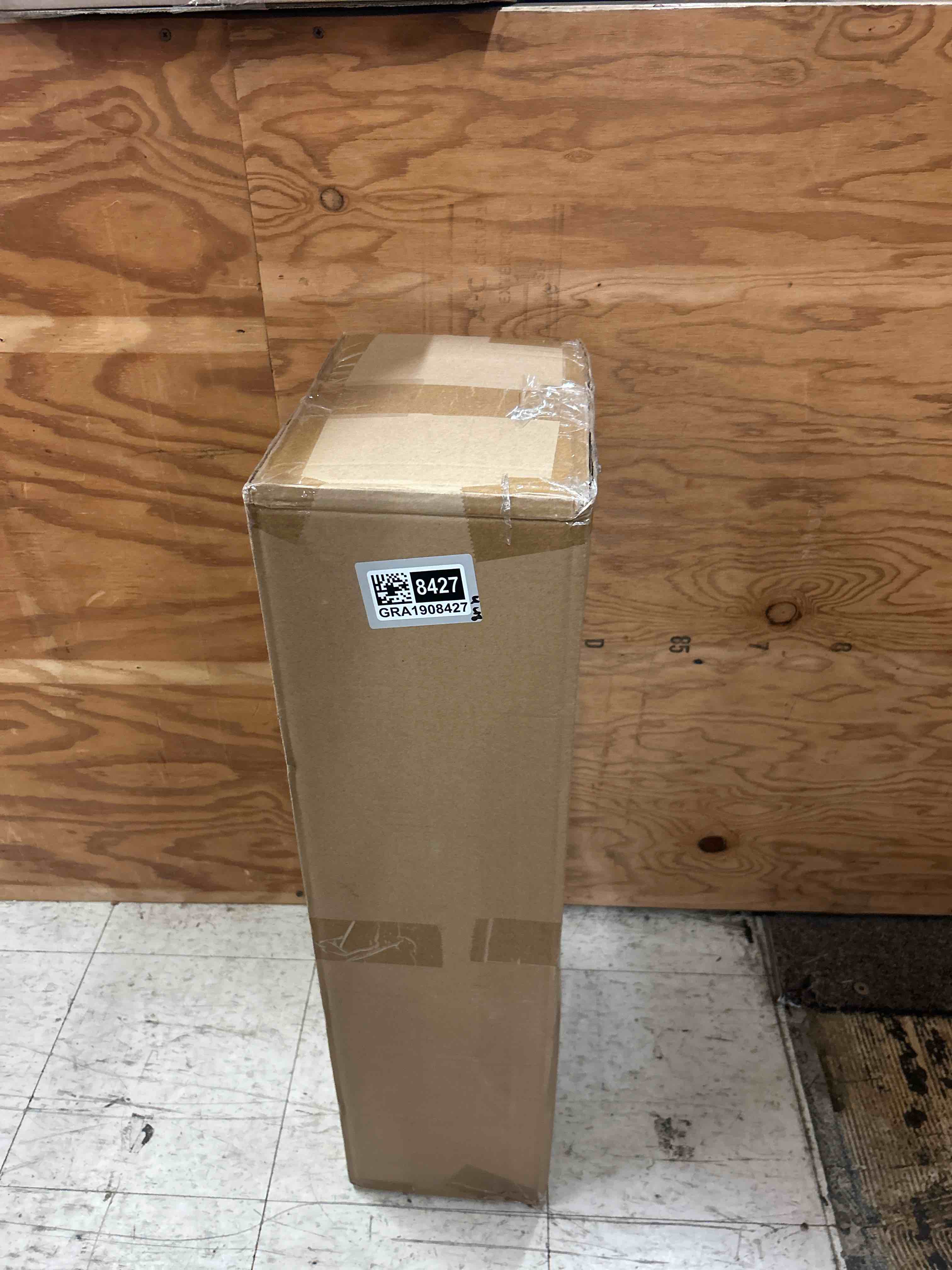 Condition photo showing New/Like New for electric trailer jack 7500lbs, rv electric tongue jack with 2 pcs remote | waterproof cover and ip65 waterproof buttons, built-in spirit level for travel trailer, 10.24-33.46 in extended, 12v a-frame