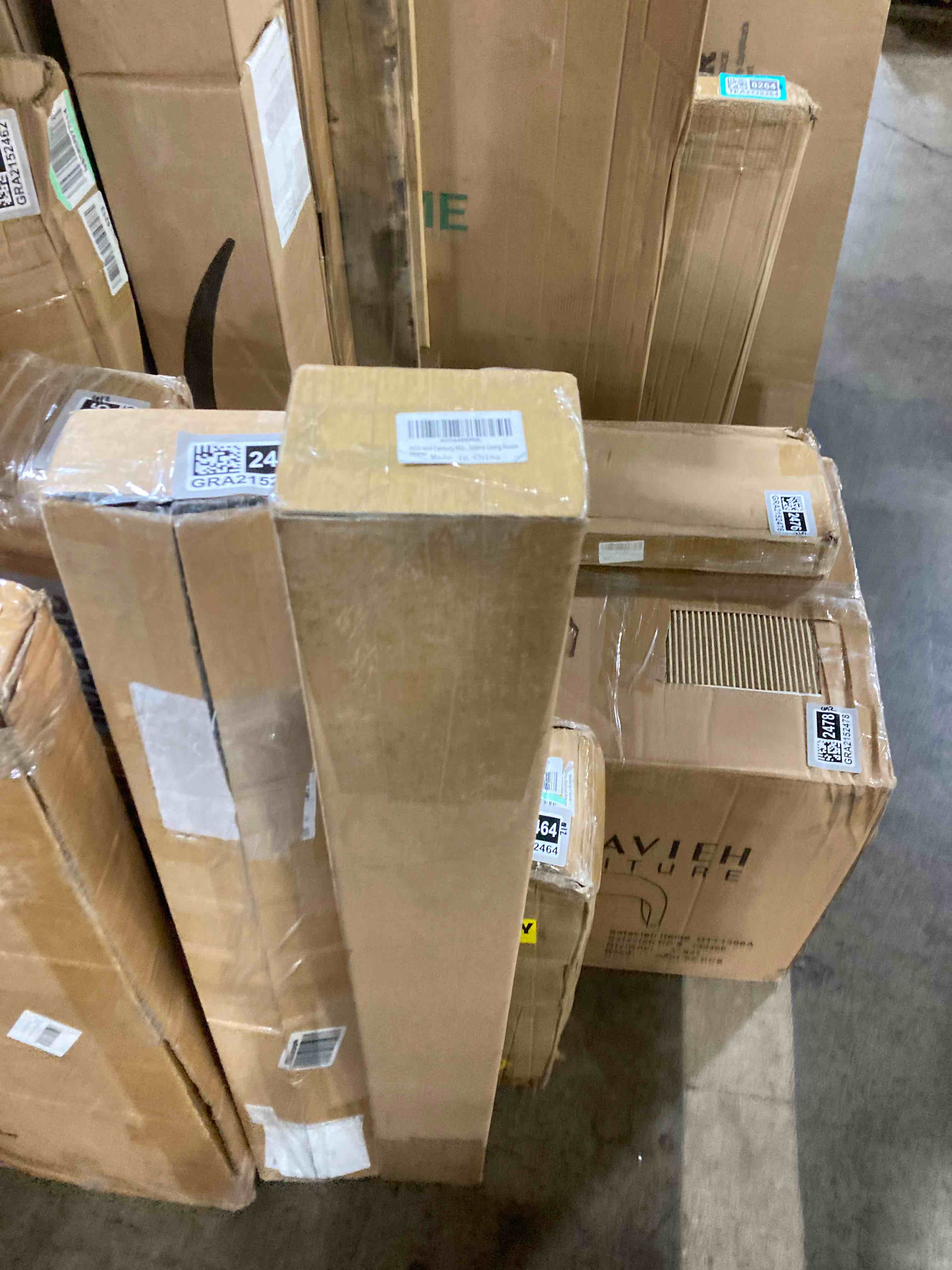 https://s3.amazonaws.com/lotting-images-prod/phillipi/GRA2152458_1745419963174.jpeg