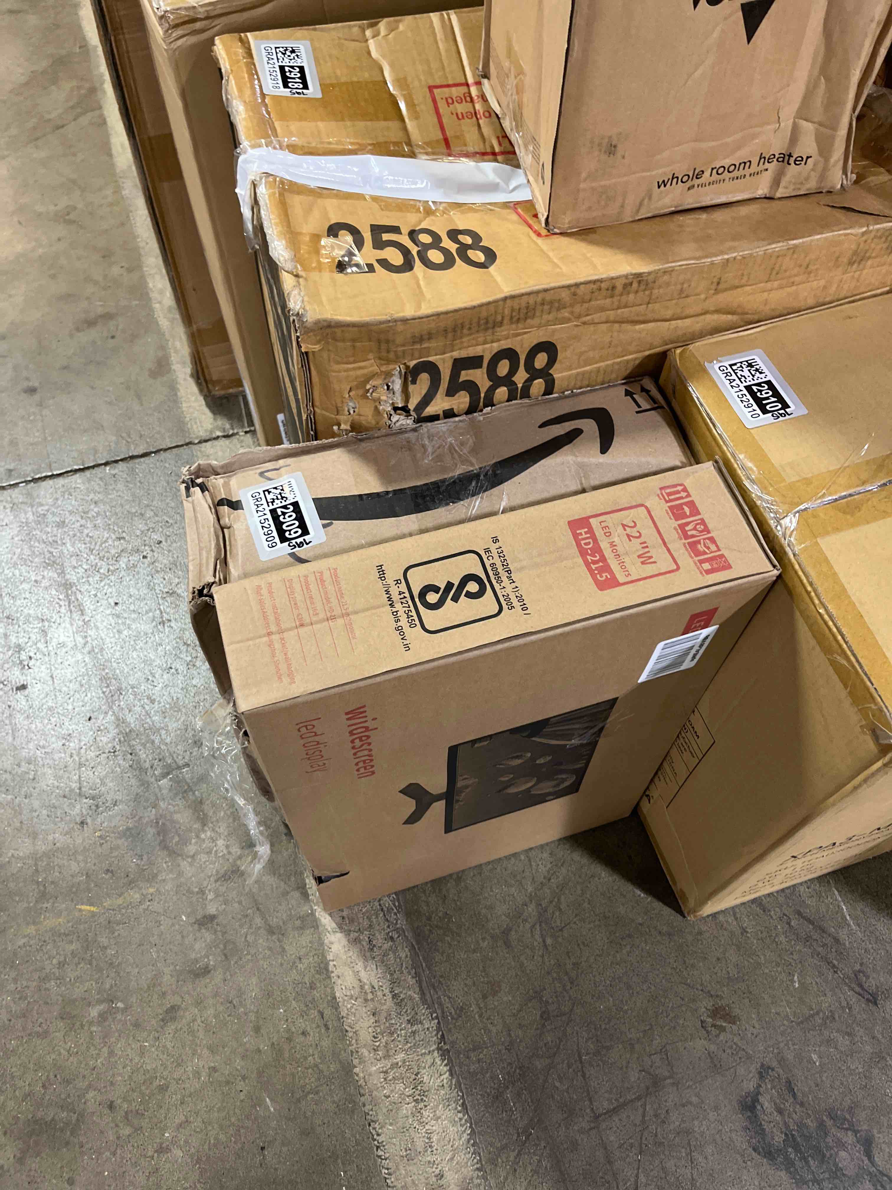 https://s3.amazonaws.com/lotting-images-prod/phillipi/GRA2152908_1748372138576.jpeg
