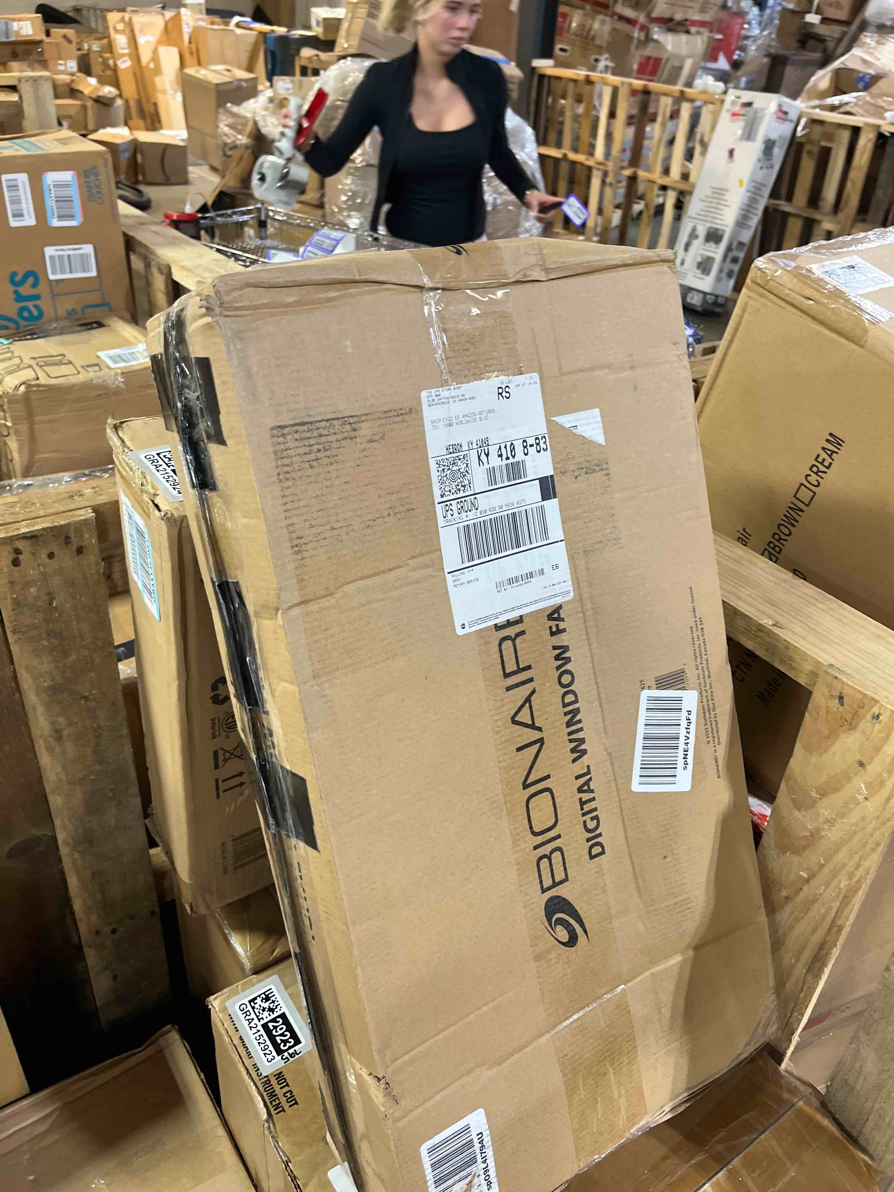 https://s3.amazonaws.com/lotting-images-prod/phillipi/GRA2152917_1748371057606.jpeg